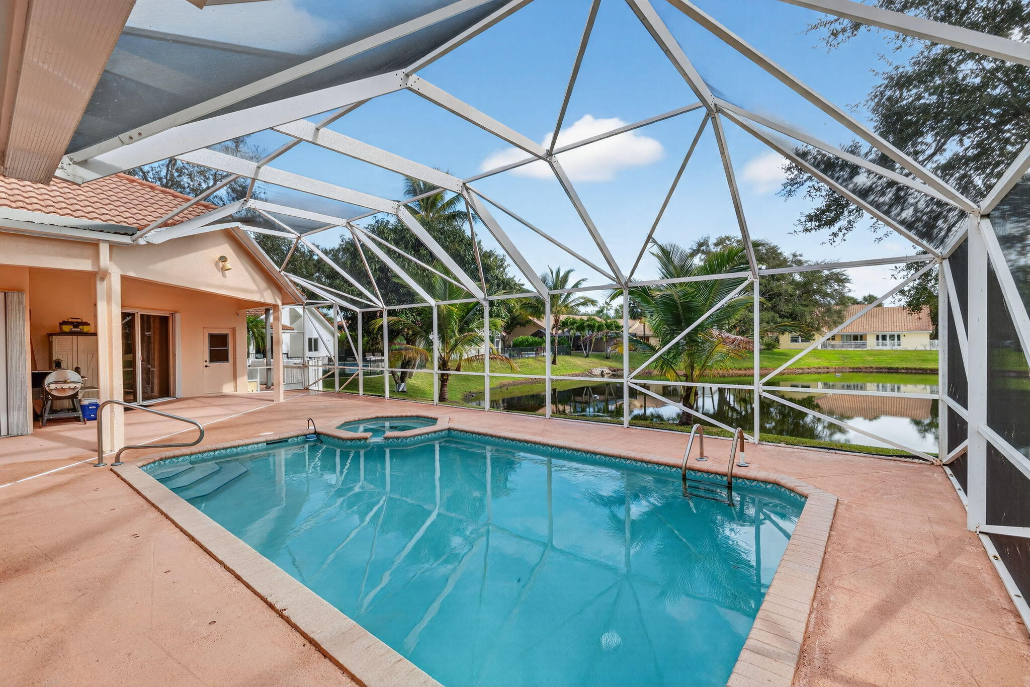 2946 Sabalwood Court