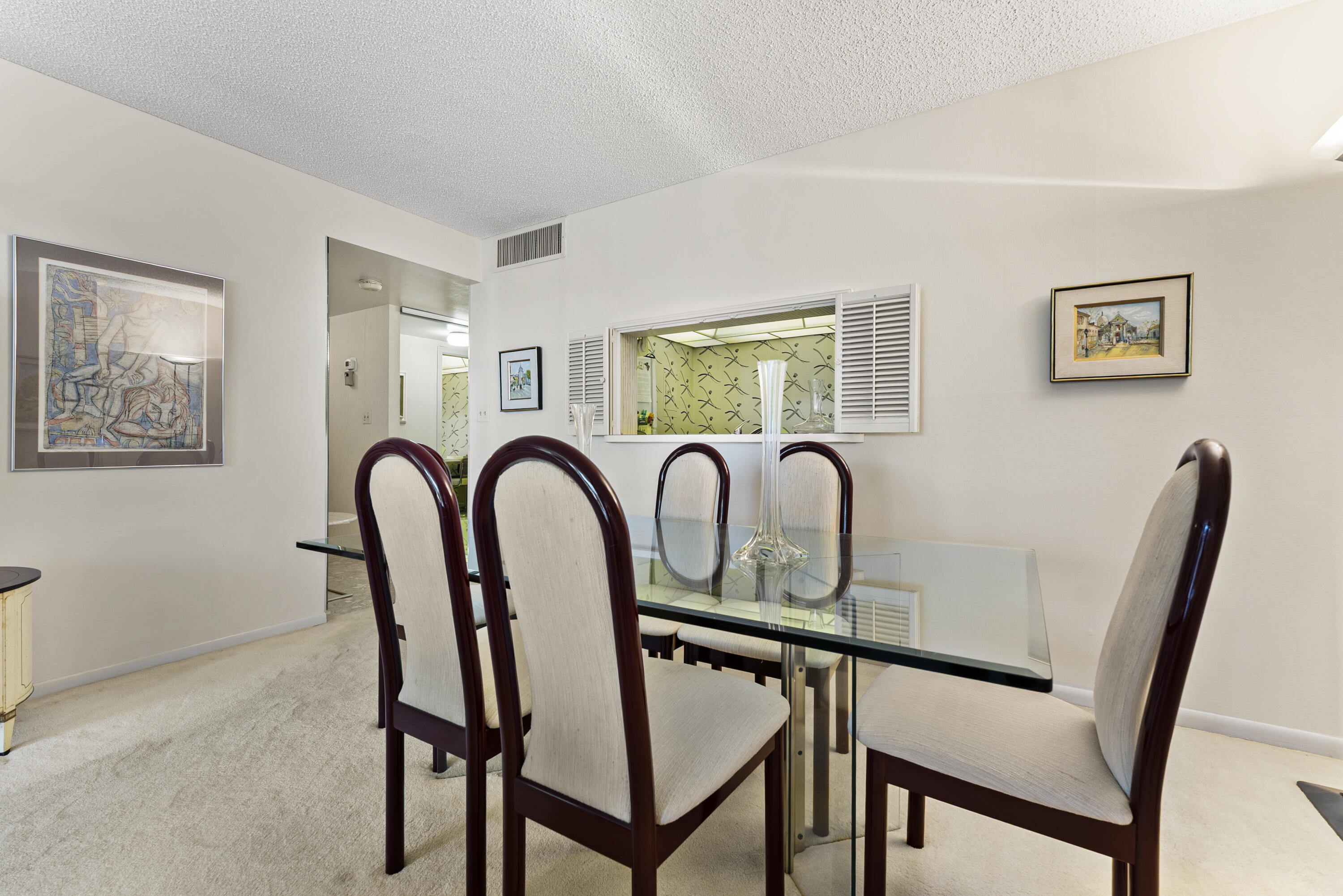 1149 Hillsboro Mile 1008