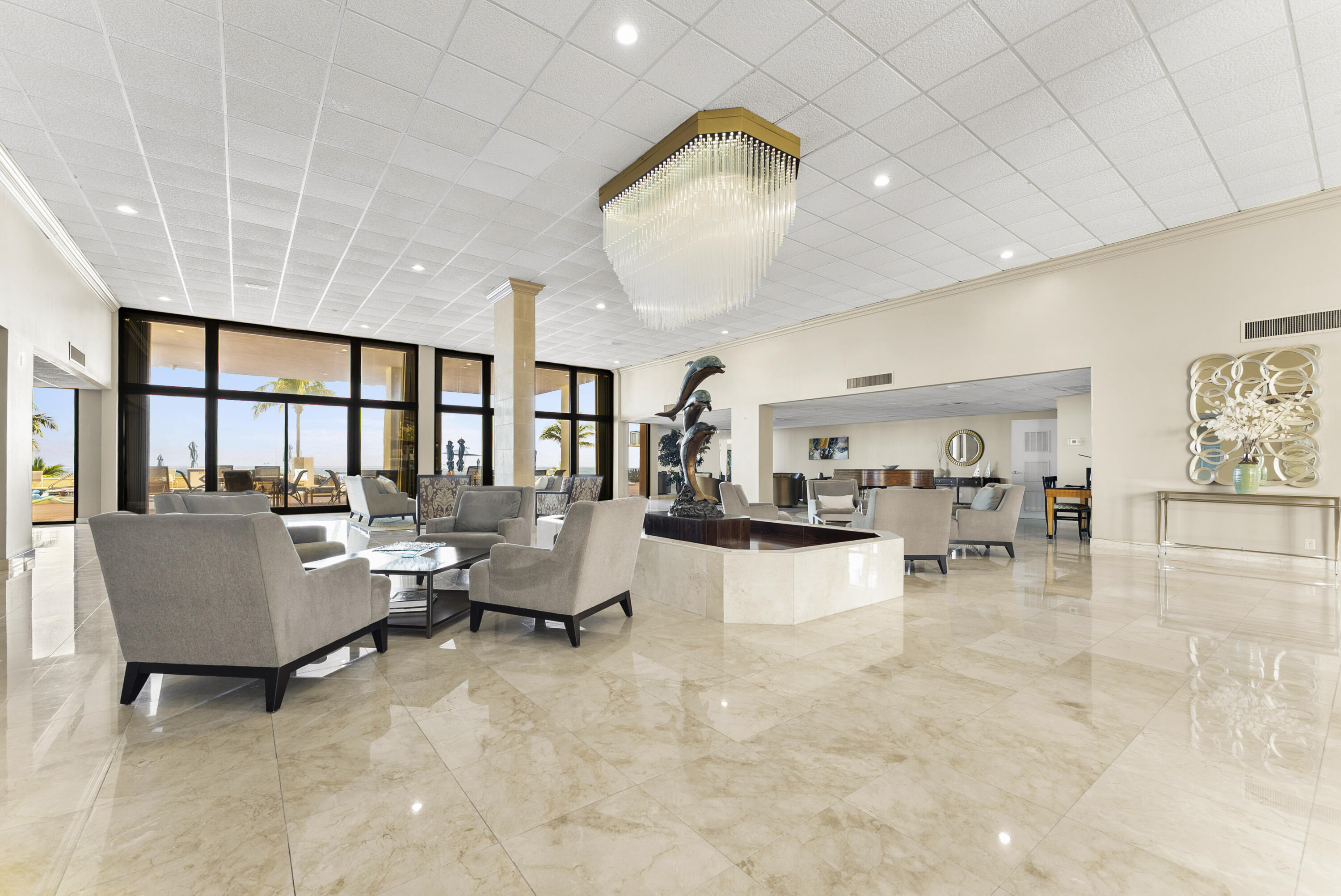 1149 Hillsboro Mile 1008