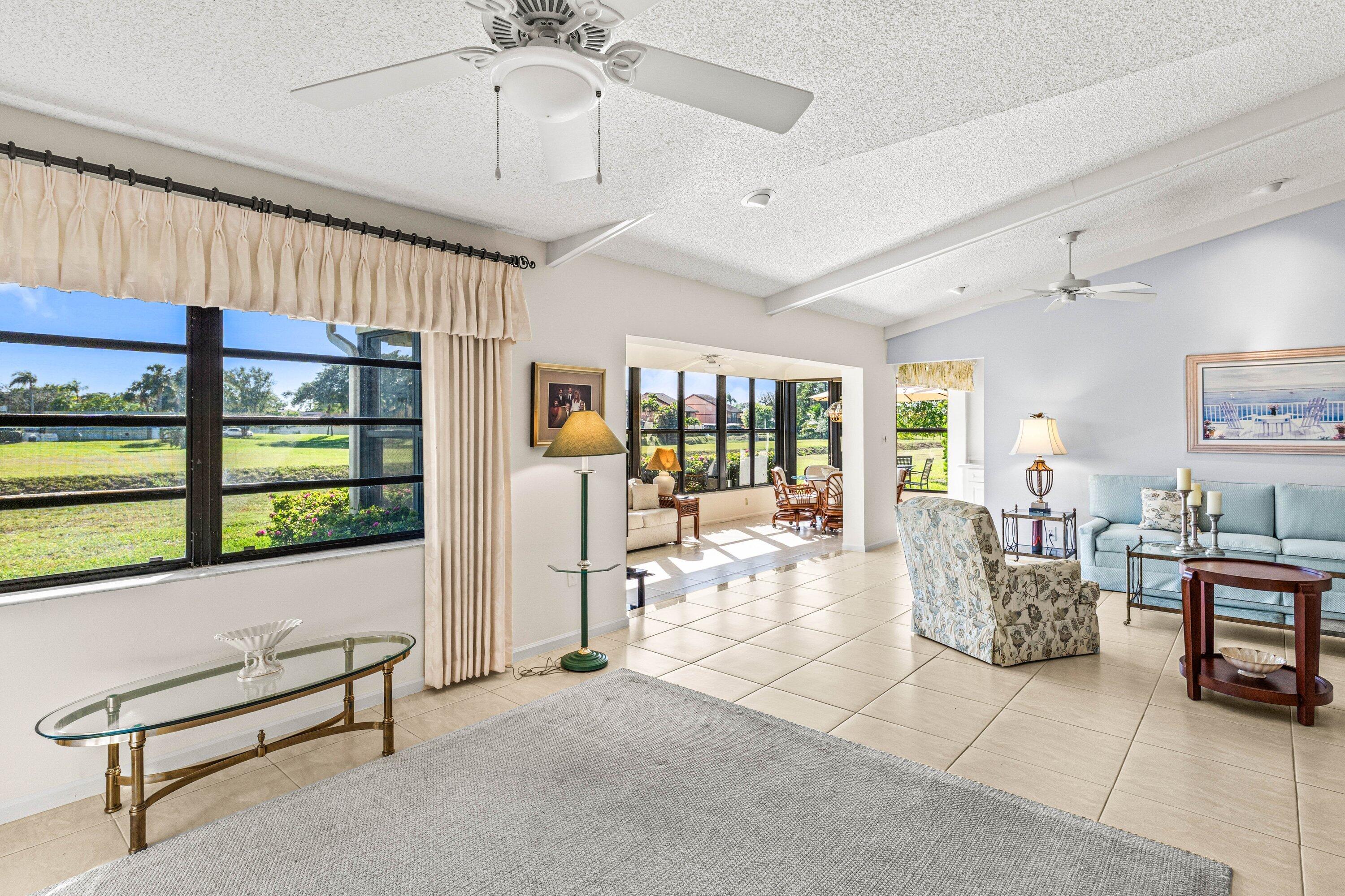 6426 Casabella Lane