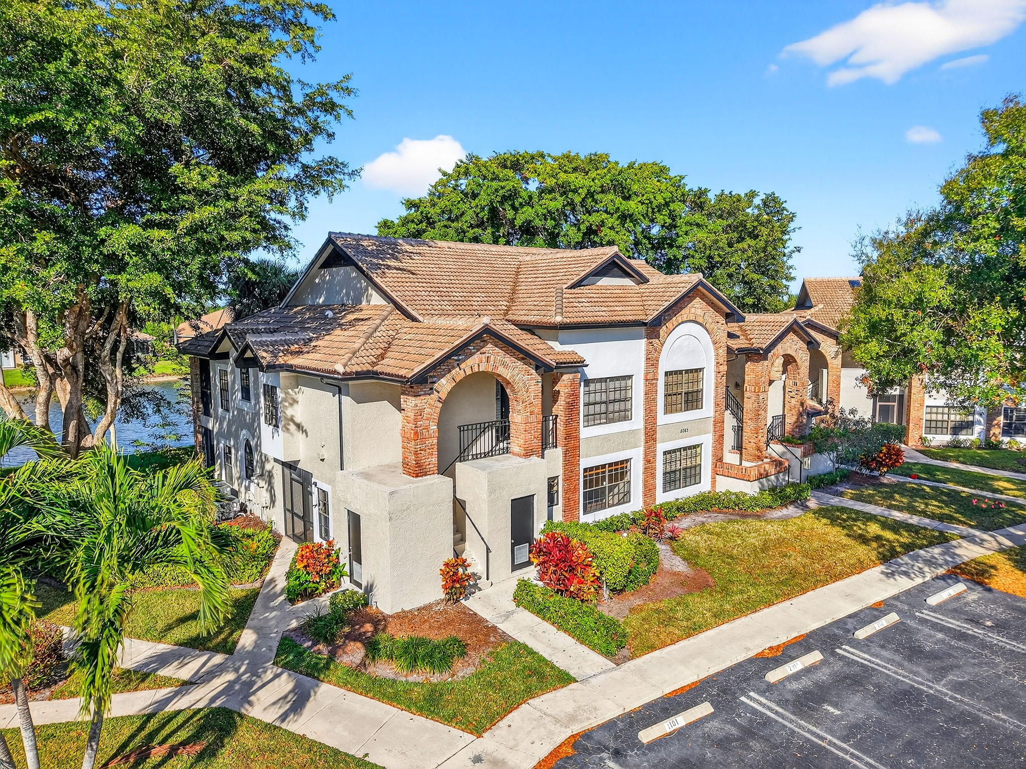 8065 Aberdeen Drive 101