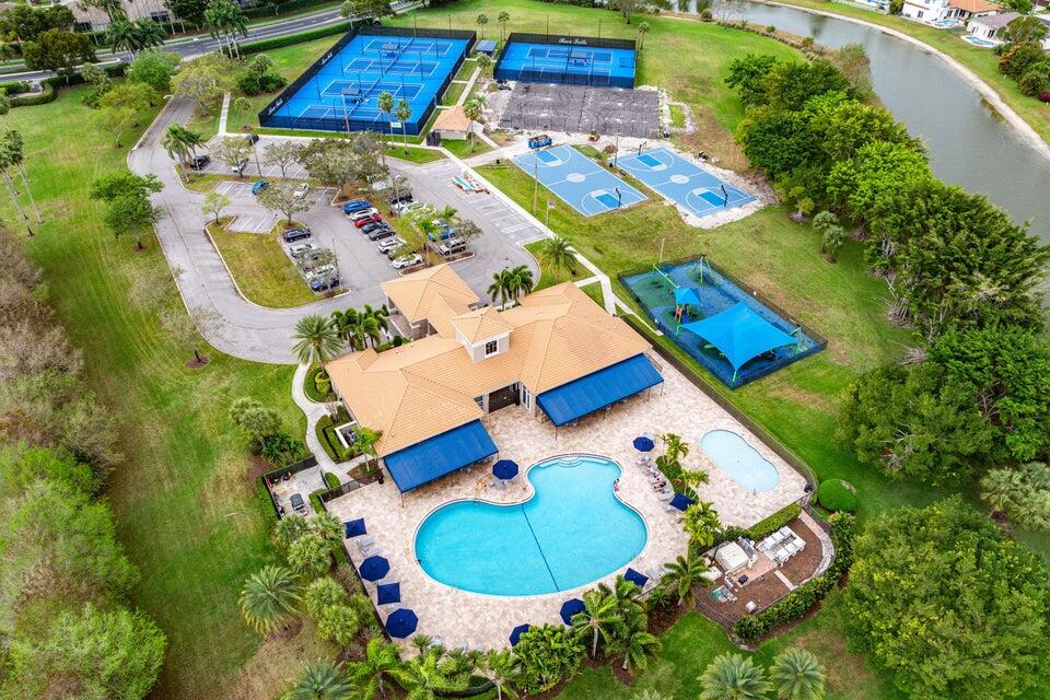 12403 Cascades Pointe Drive