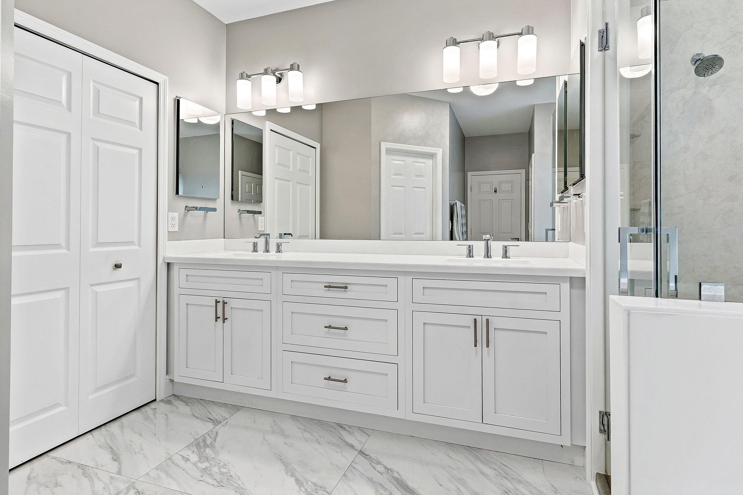 12403 Cascades Pointe Drive