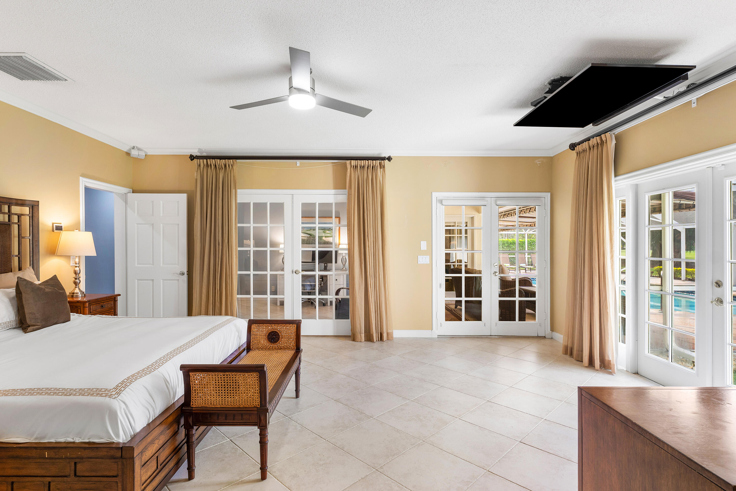 110 Glenbrook Court