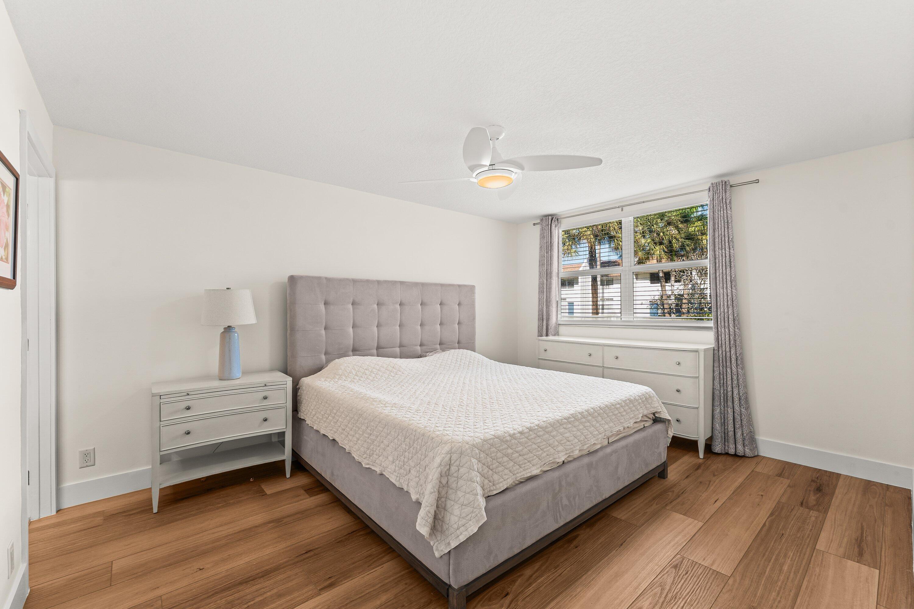 2905 SW 22nd Avenue 1030