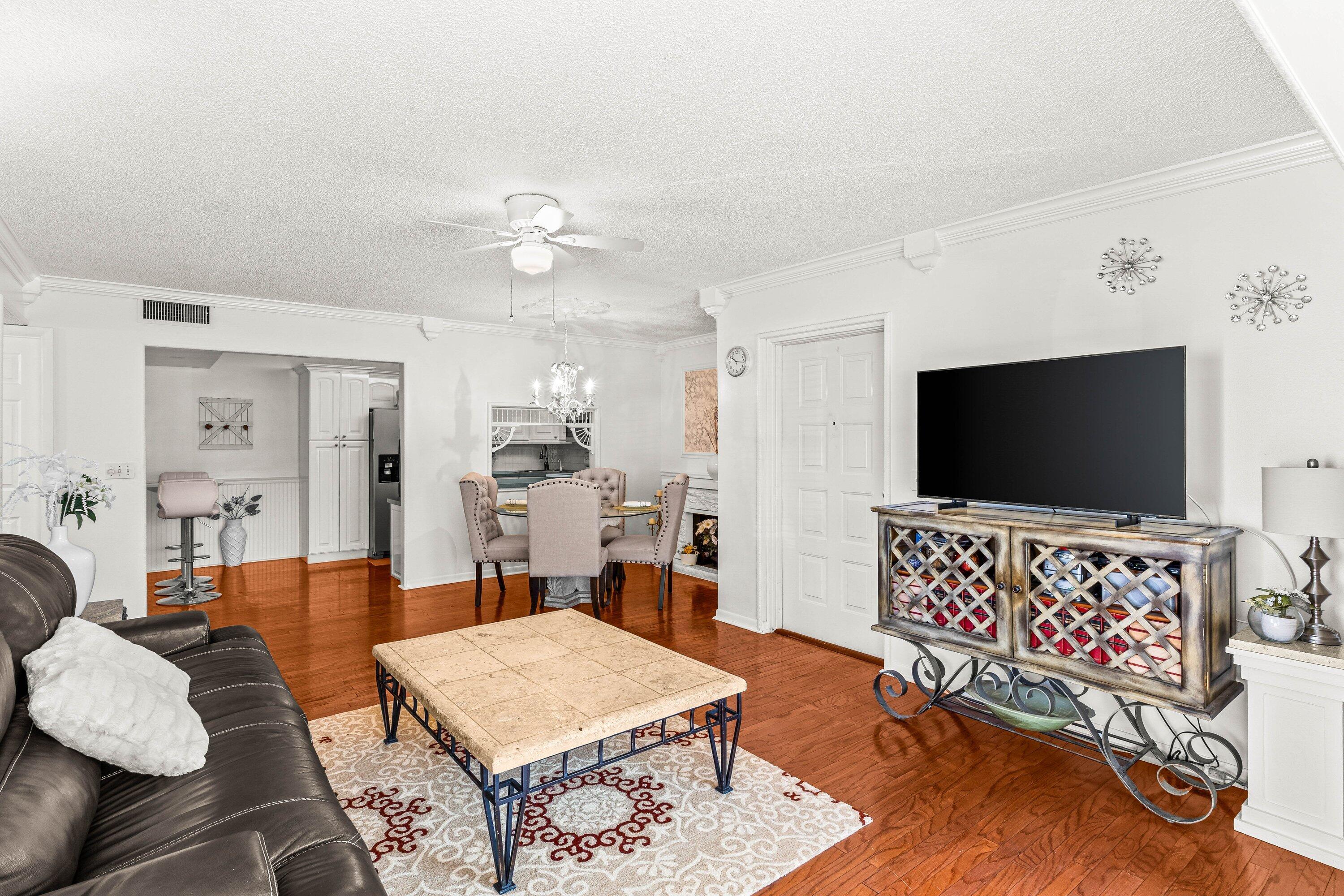 821 Sky Pine Way A1