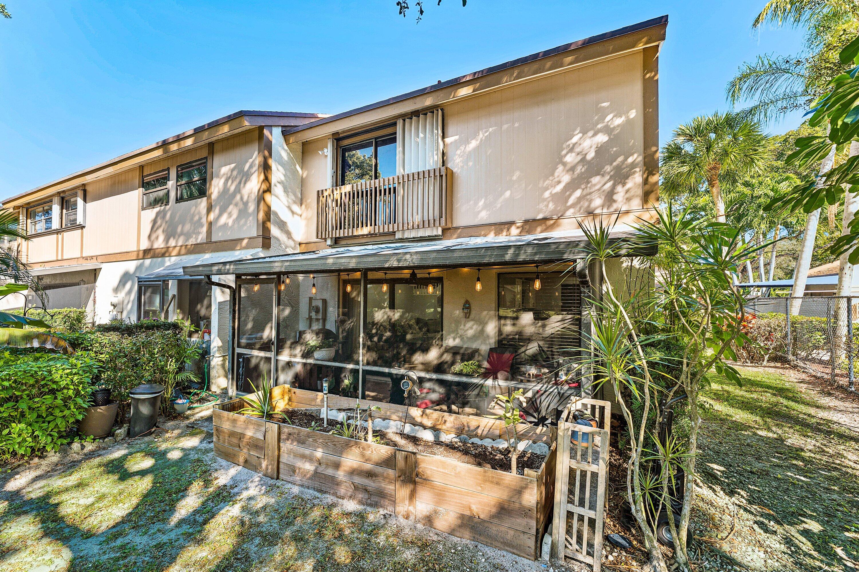 4769 NW 30th Street