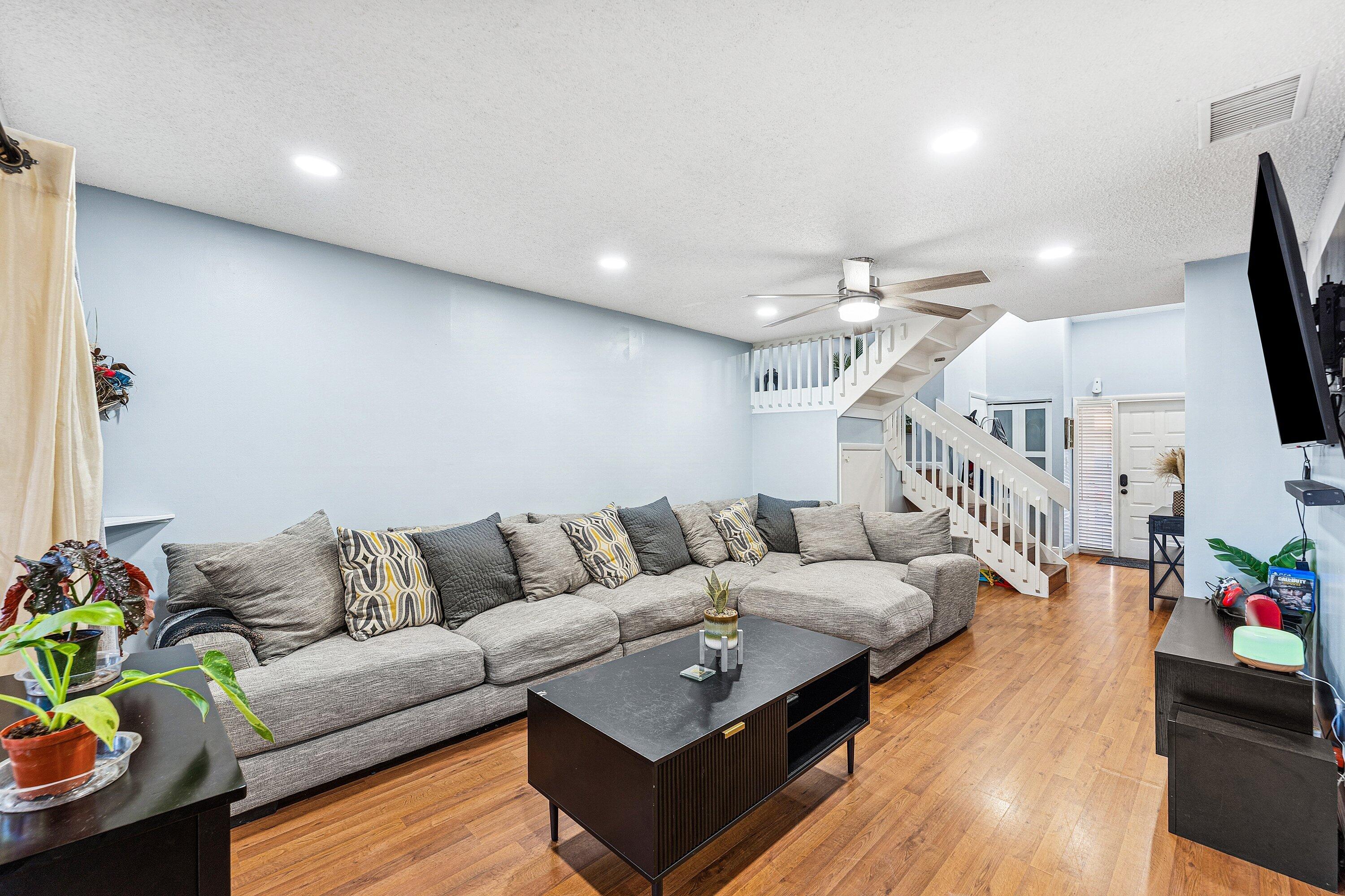 4769 NW 30th Street