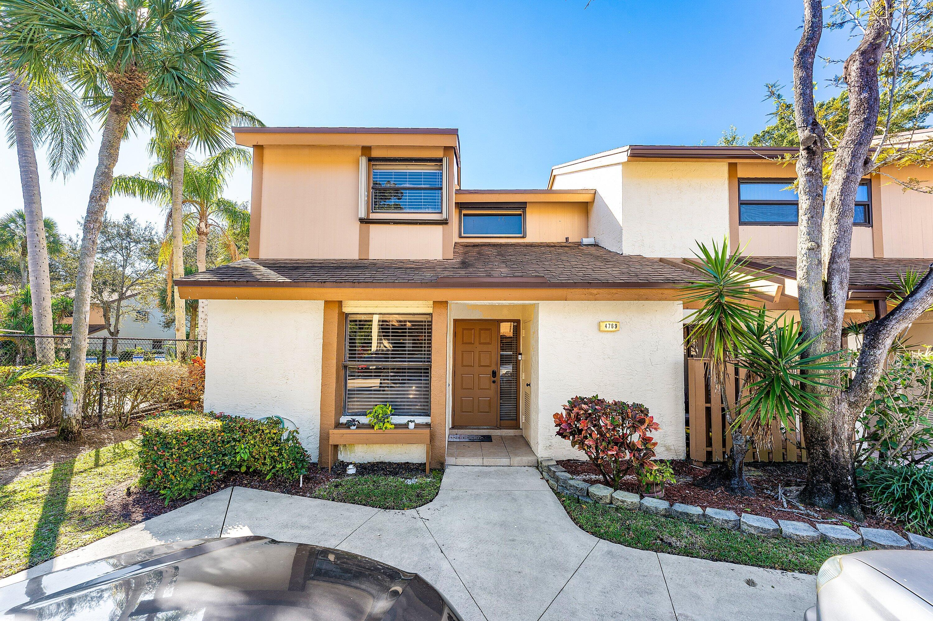 4769 NW 30th Street