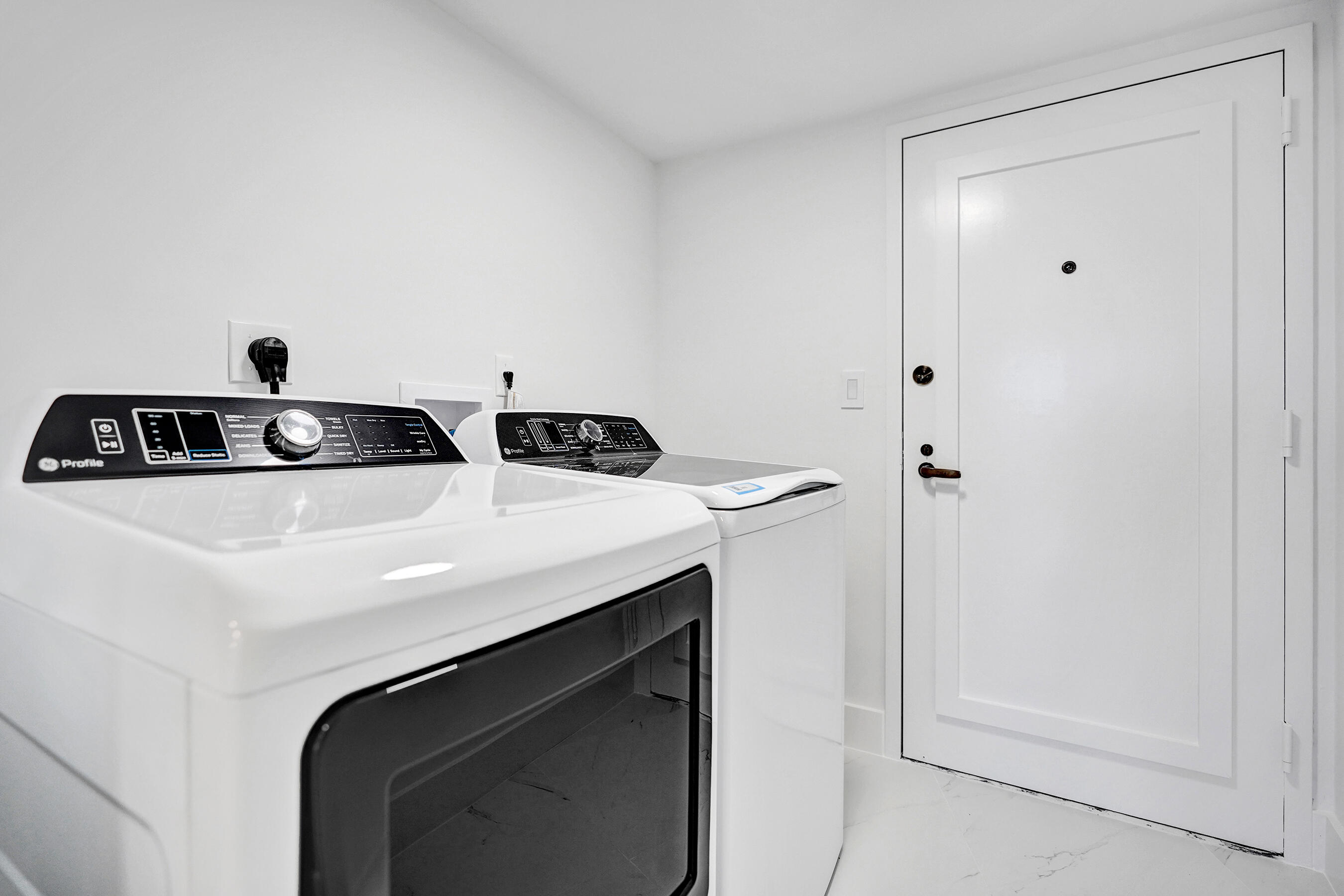 4740 S Ocean Boulevard 503