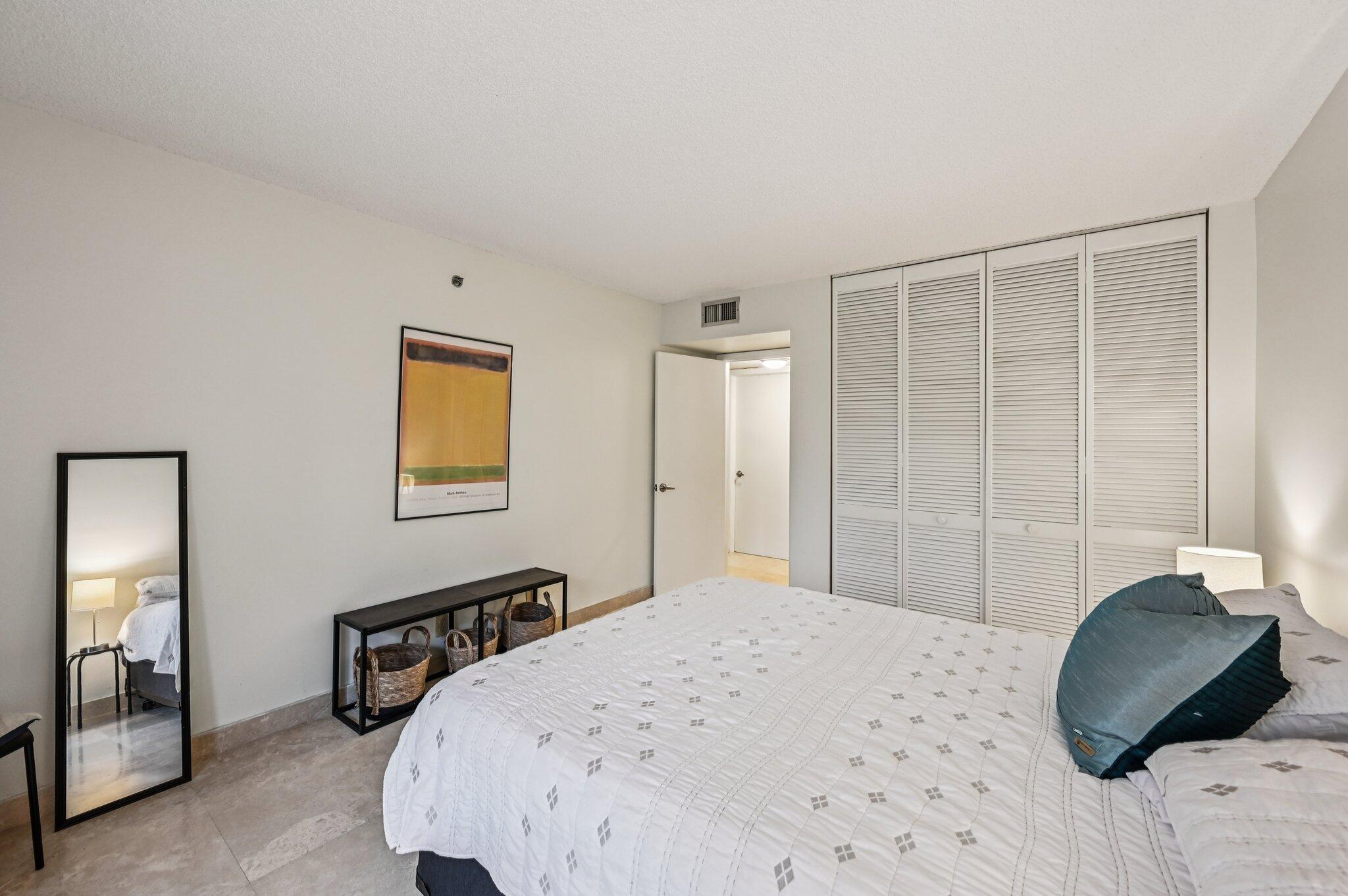 23200 Camino Del Mar 201