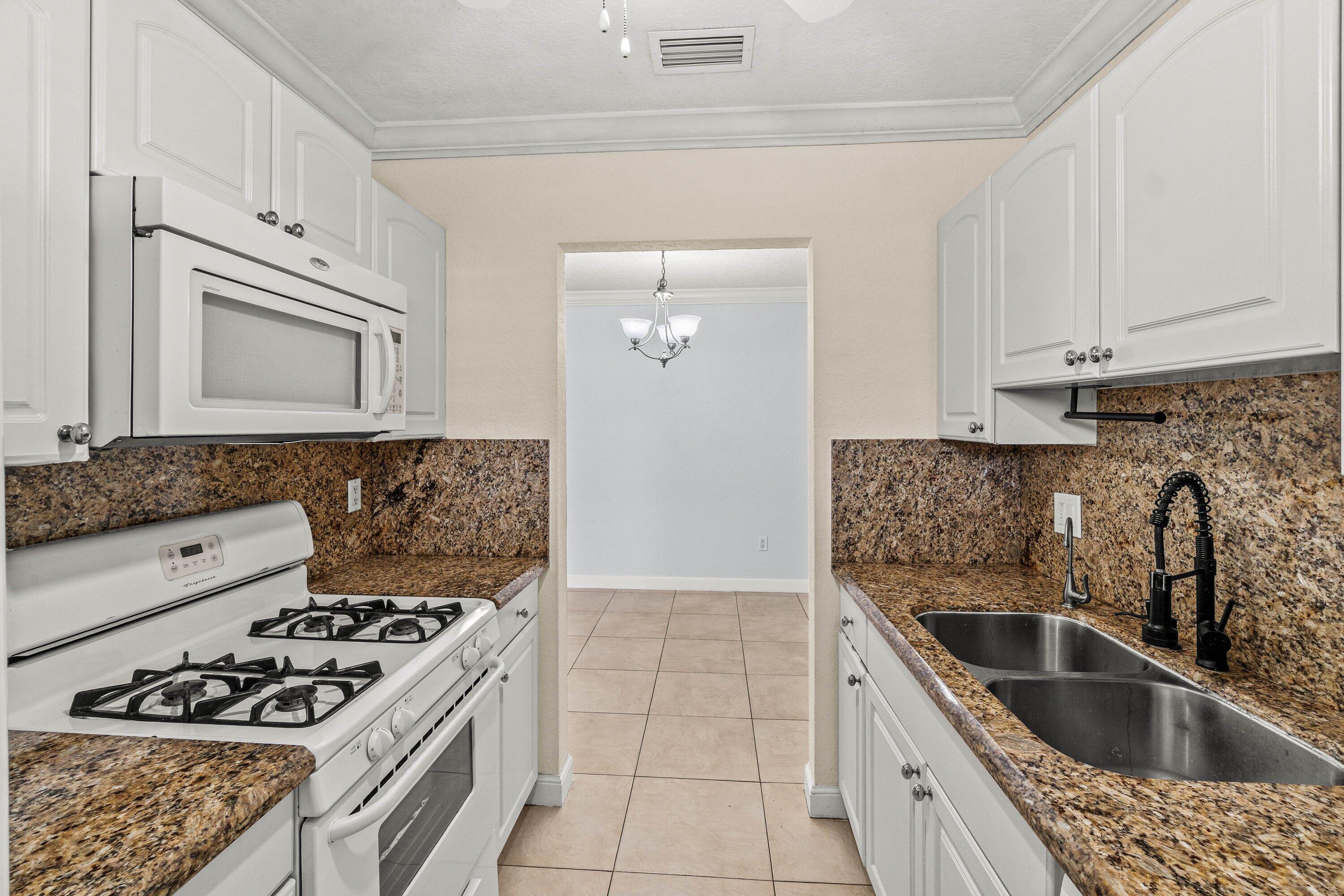 200 SW 7th Street #3