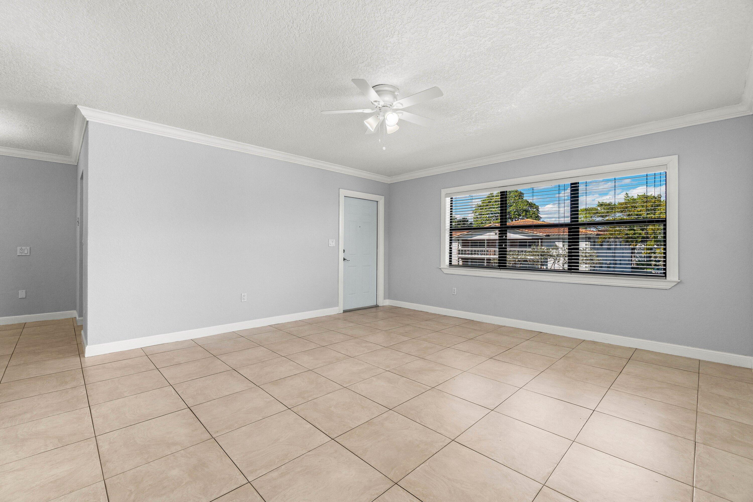 200 SW 7th Street #3