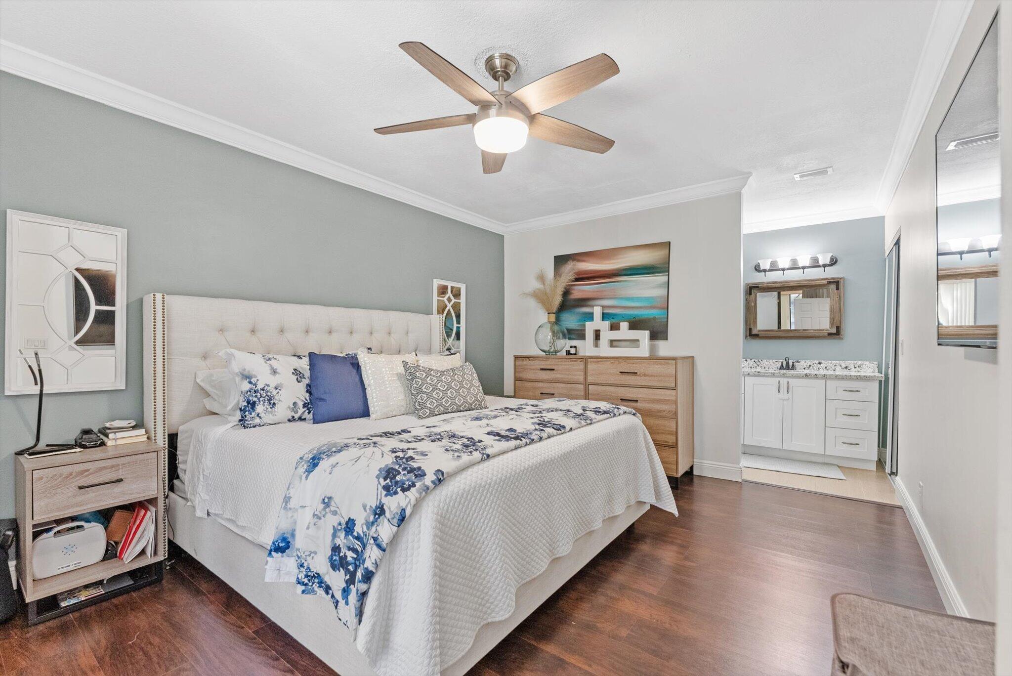 4475 Carambola Circle S 27328