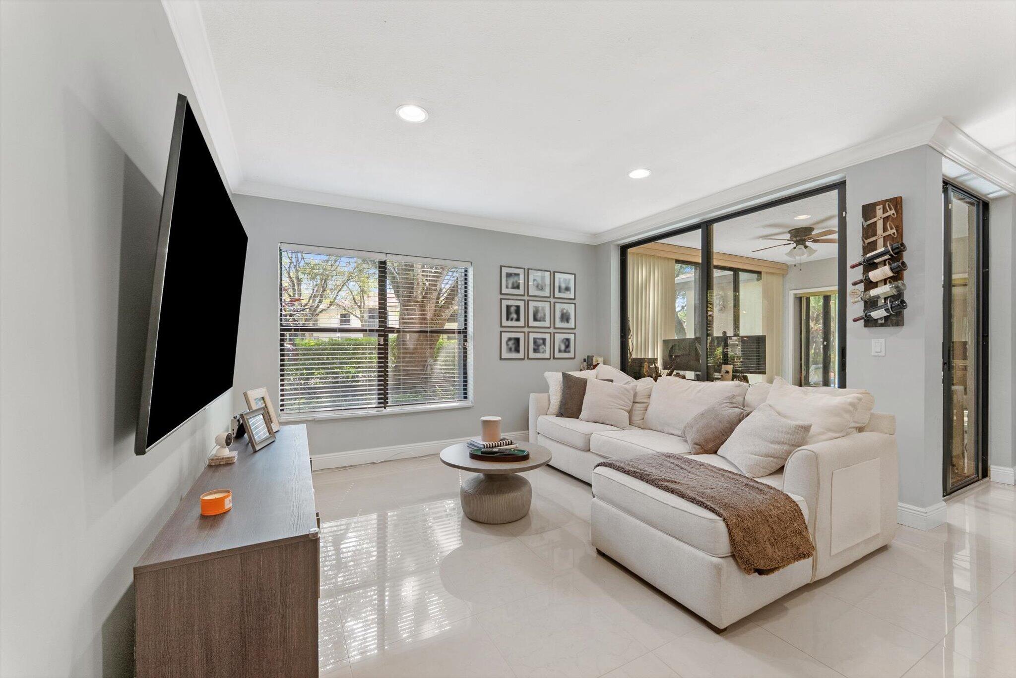 4475 Carambola Circle S 27328