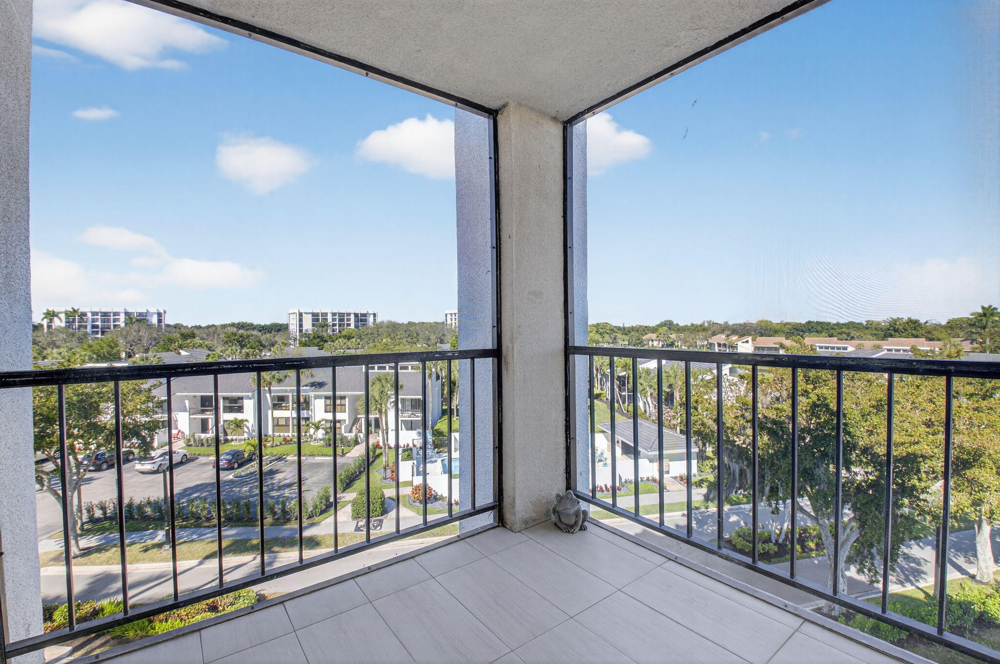 7738 Lakeside Boulevard 352