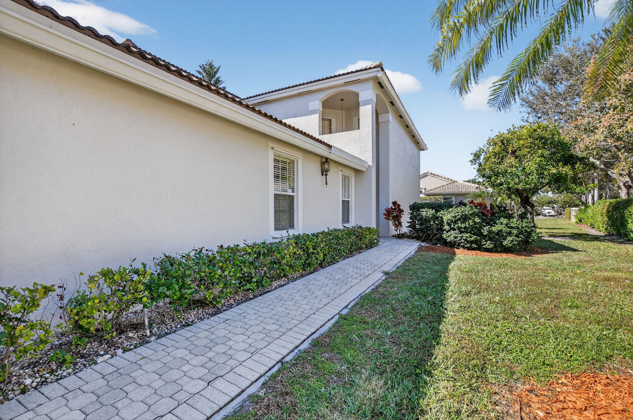 23429 Rakelle Circle