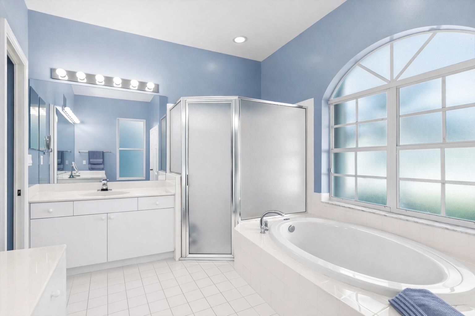 6380 Bridgeport Lane