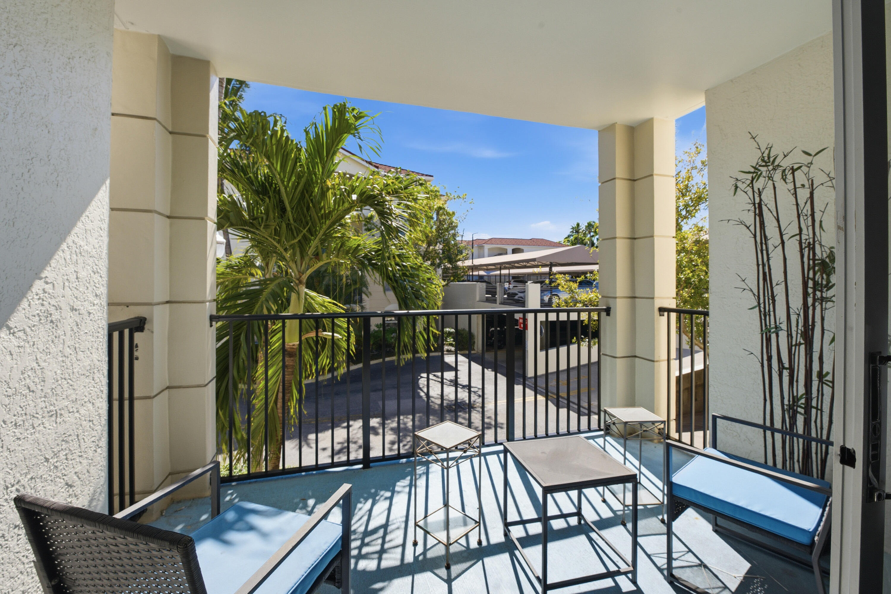 3221 Tuscany Way 3221