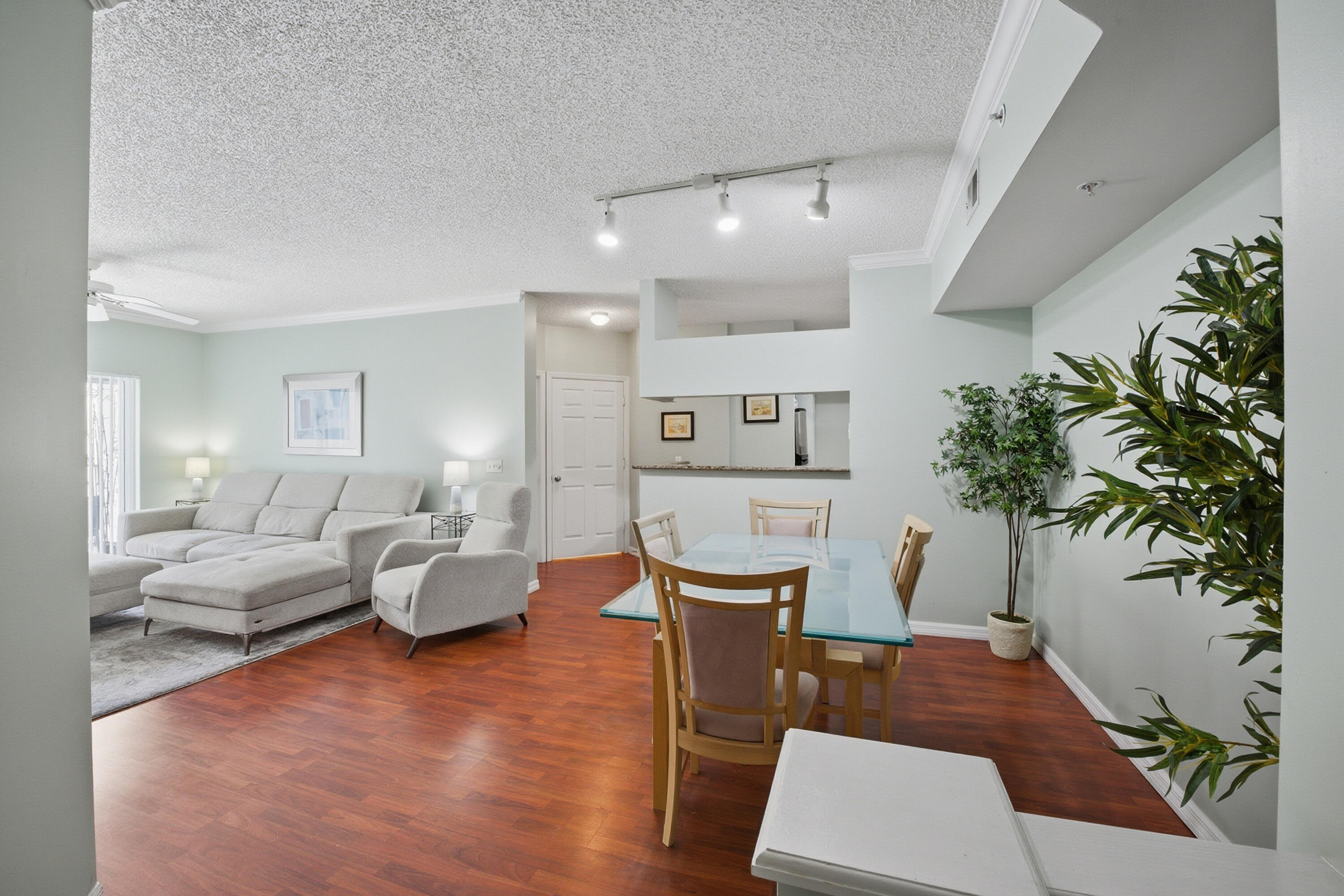 3221 Tuscany Way 3221