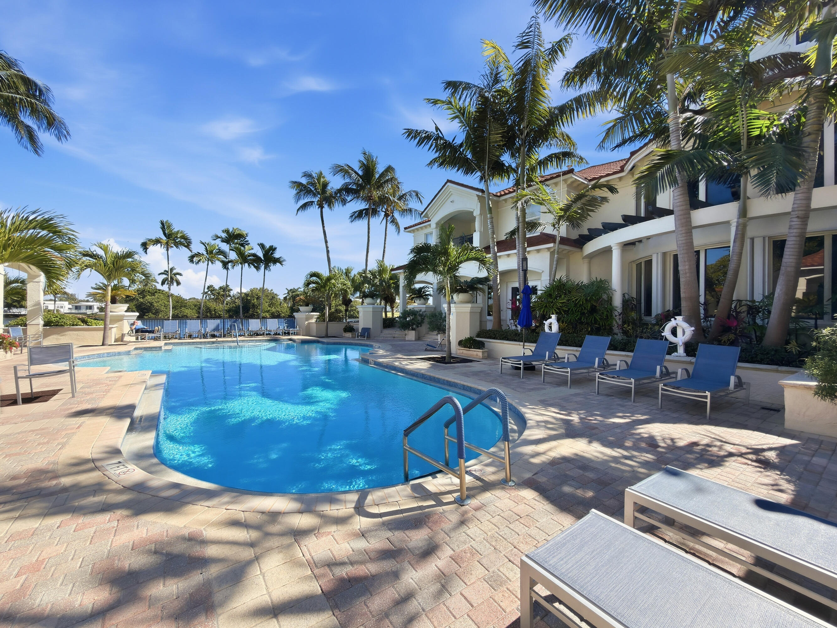 3221 Tuscany Way 3221