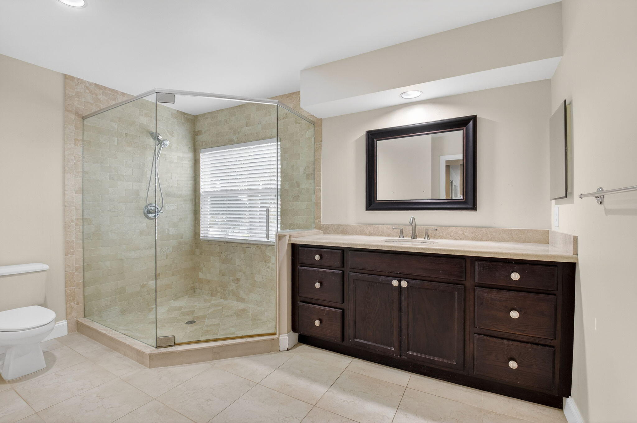 18196 Clear Brook Circle Circle