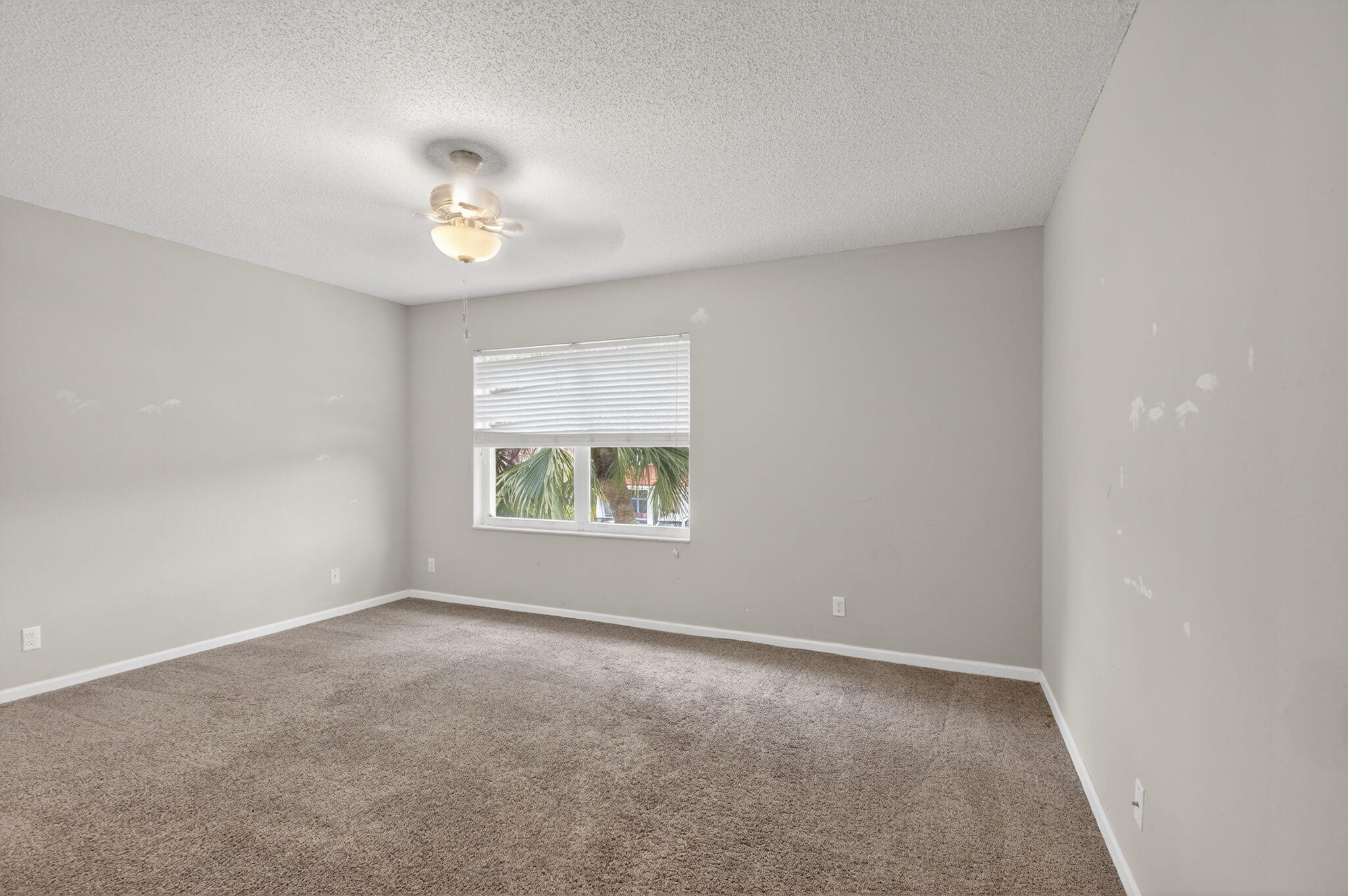 18196 Clear Brook Circle Circle