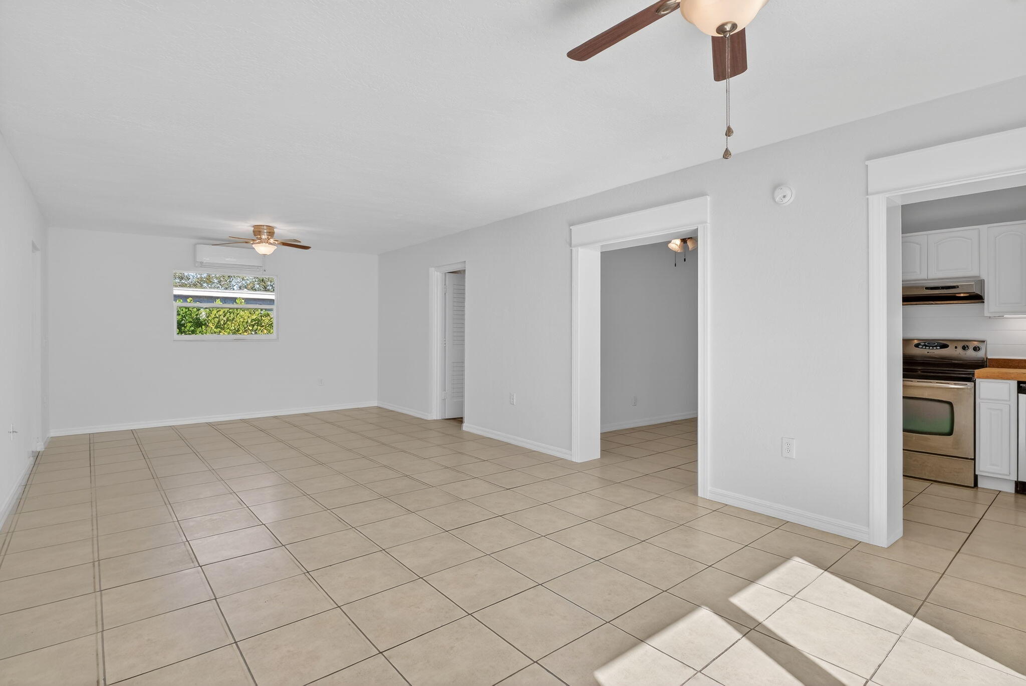 1932 Cedarwood Drive