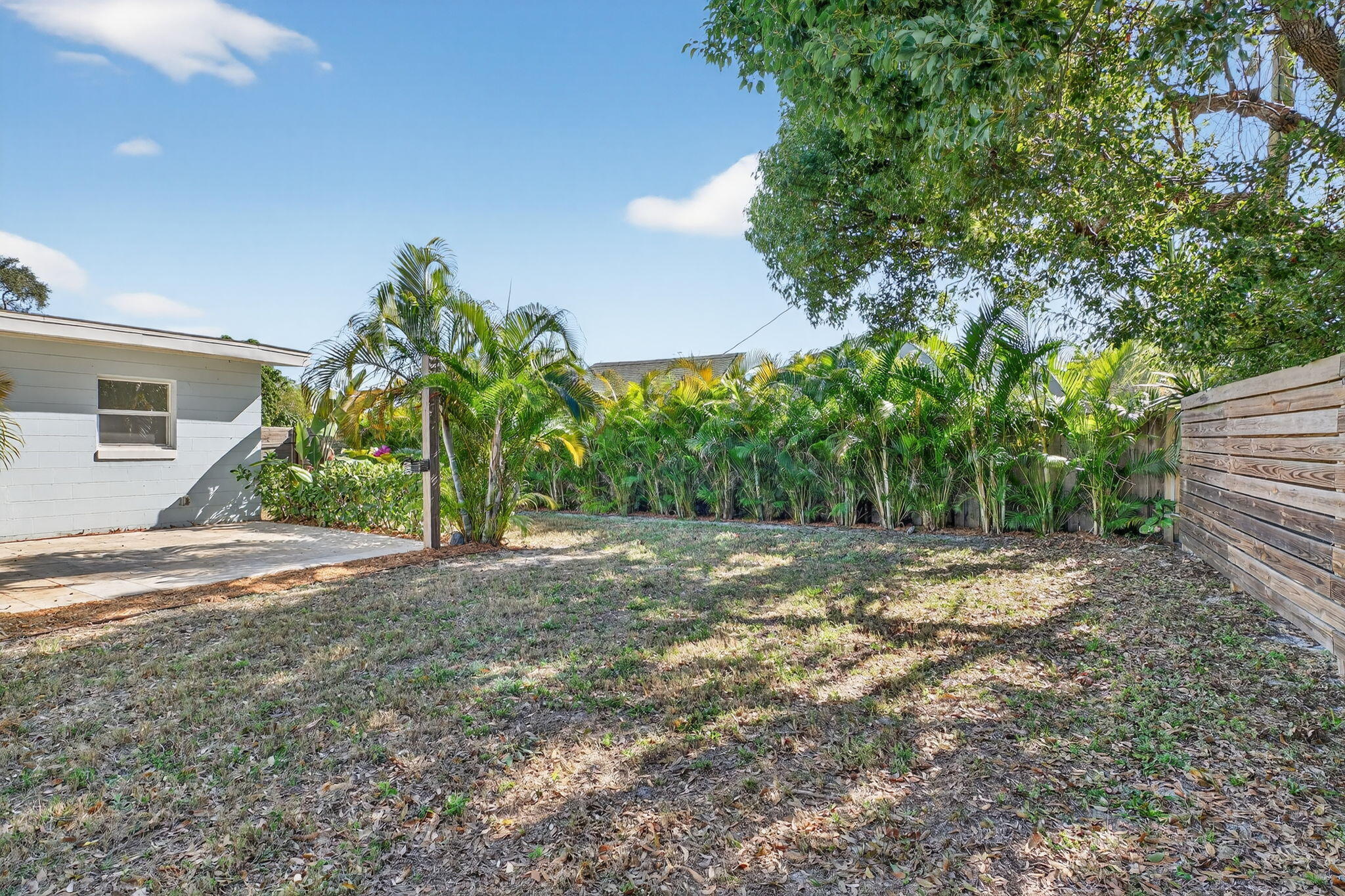 1932 Cedarwood Drive