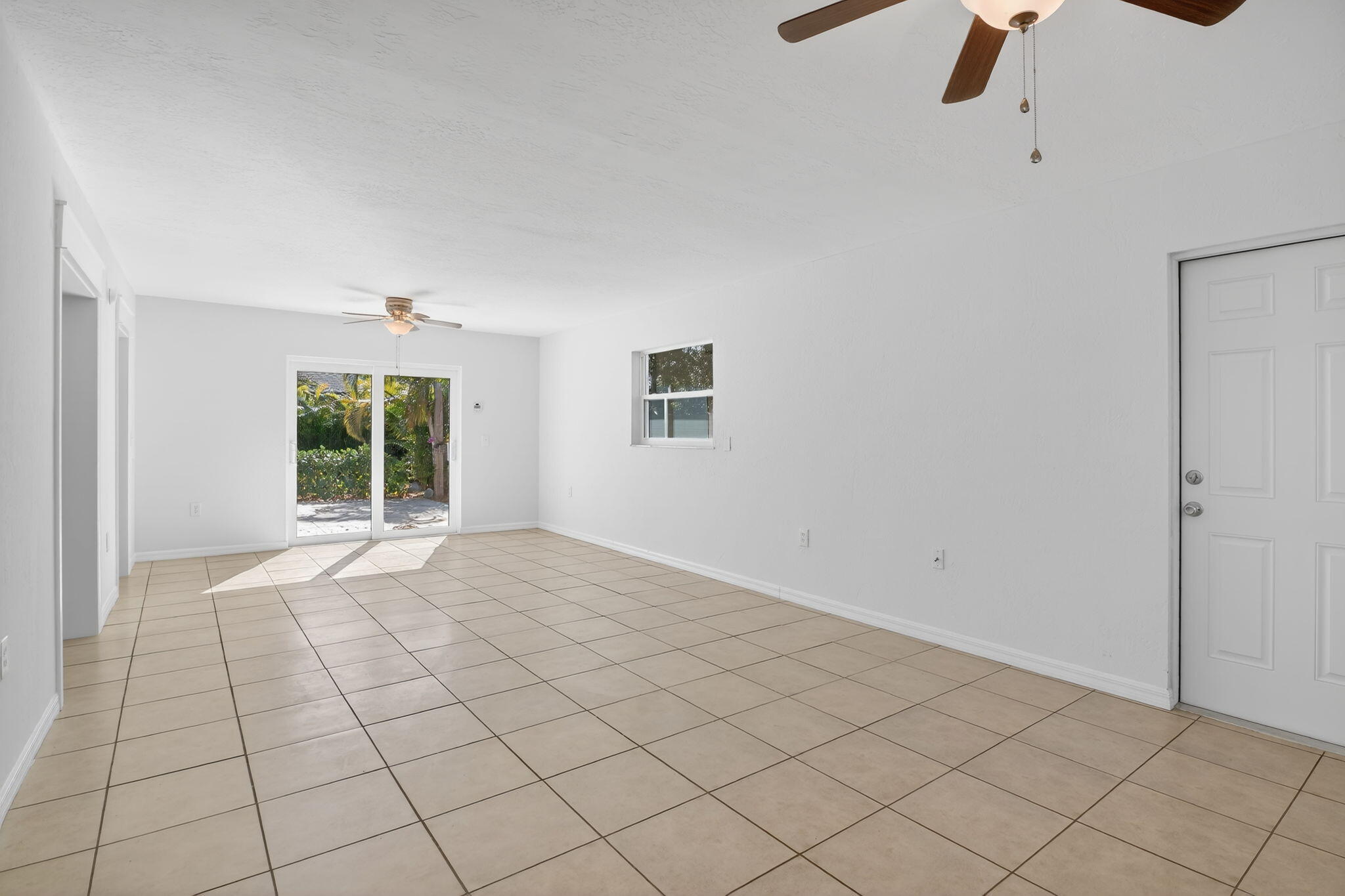 1932 Cedarwood Drive