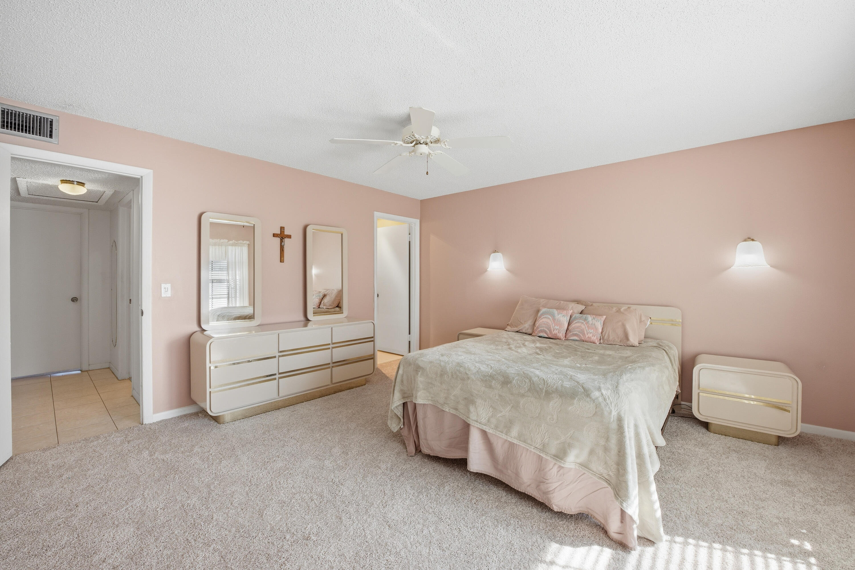 461 Holyoke Lane