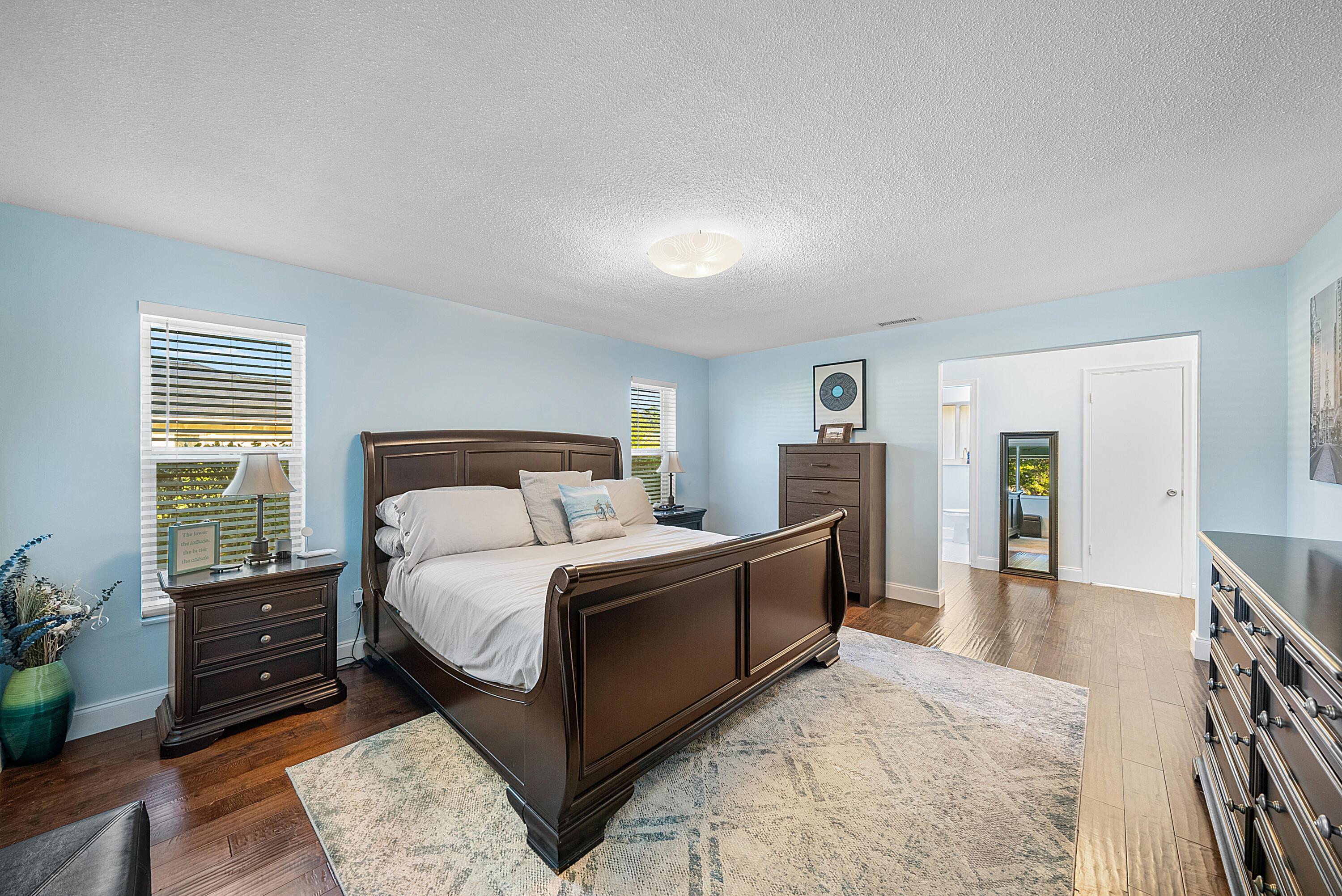 413 S Country Club Drive