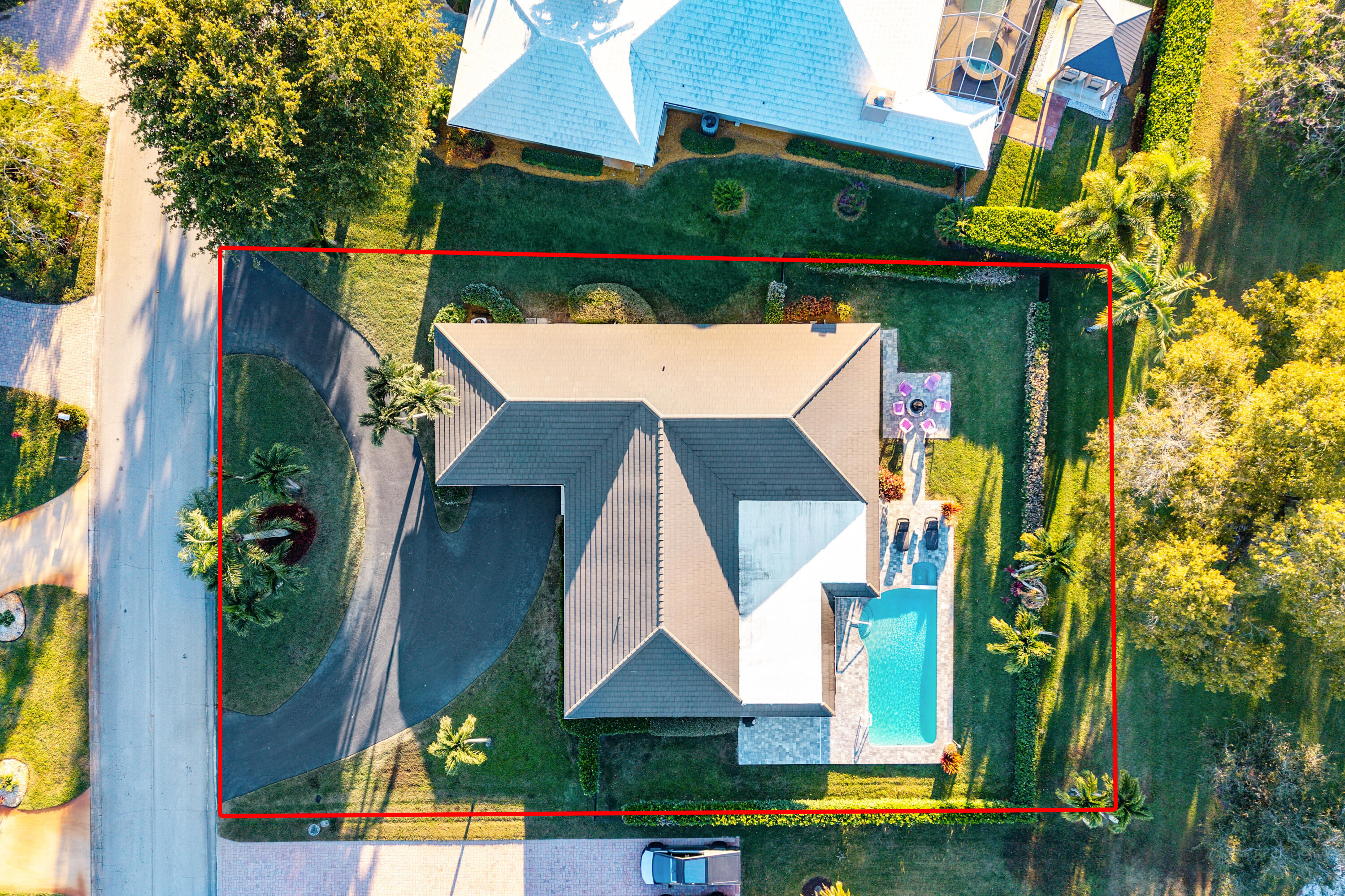 413 S Country Club Drive