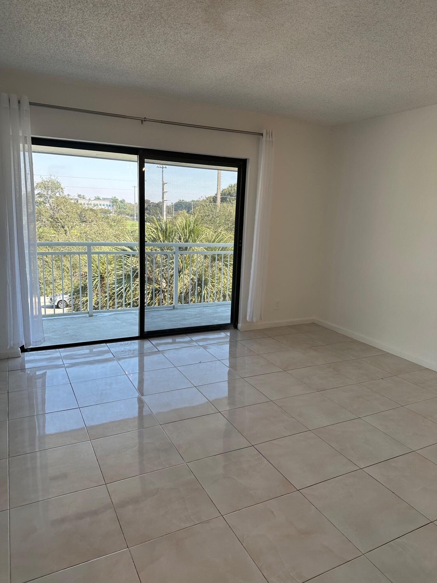 505 S Pine Island Road 407b