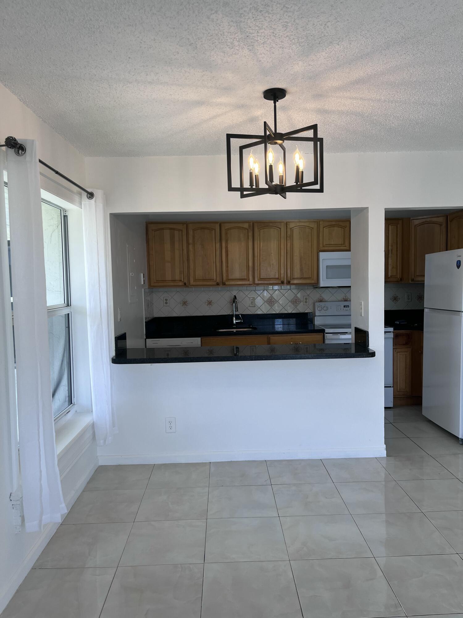 505 S Pine Island Road 407b