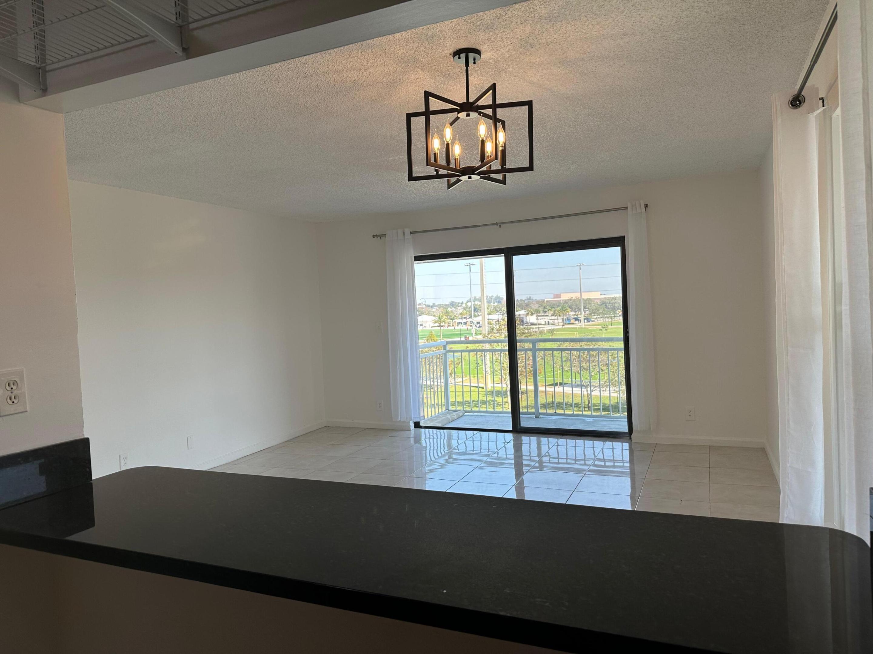 505 S Pine Island Road 407b