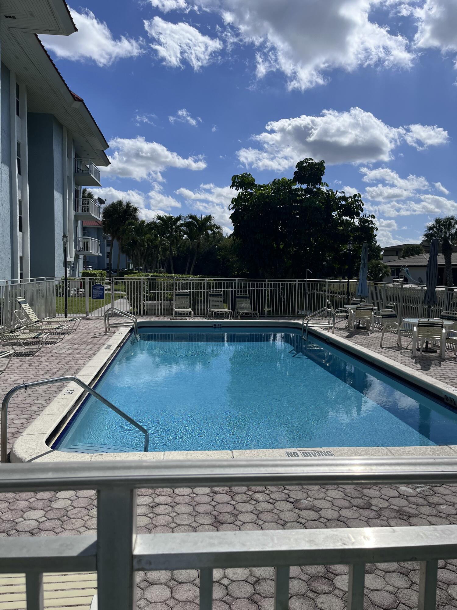 505 S Pine Island Road 407b