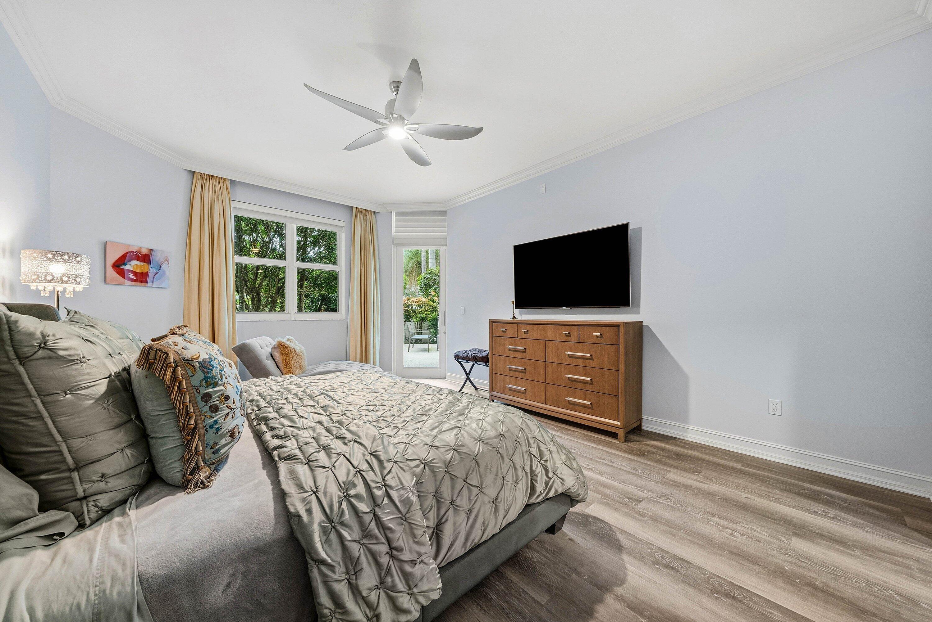 550 SE Mizner Blvd Boulevard B110