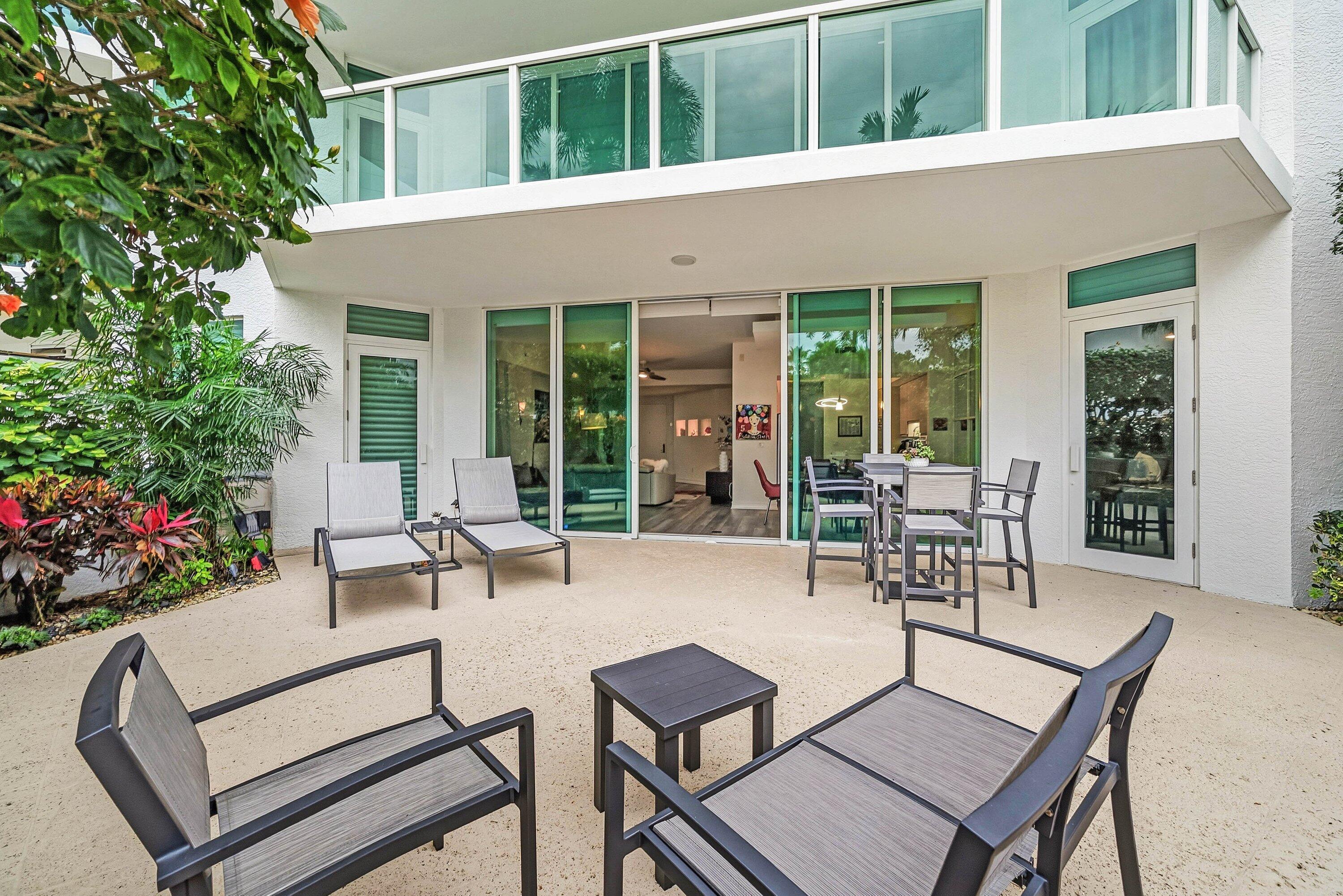 550 SE Mizner Blvd Boulevard B110