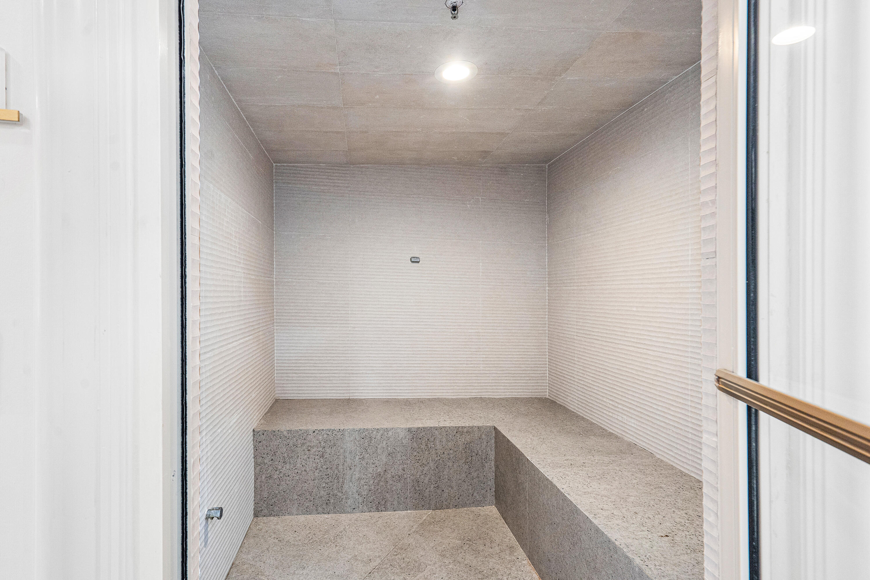 550 SE Mizner Blvd Boulevard B110