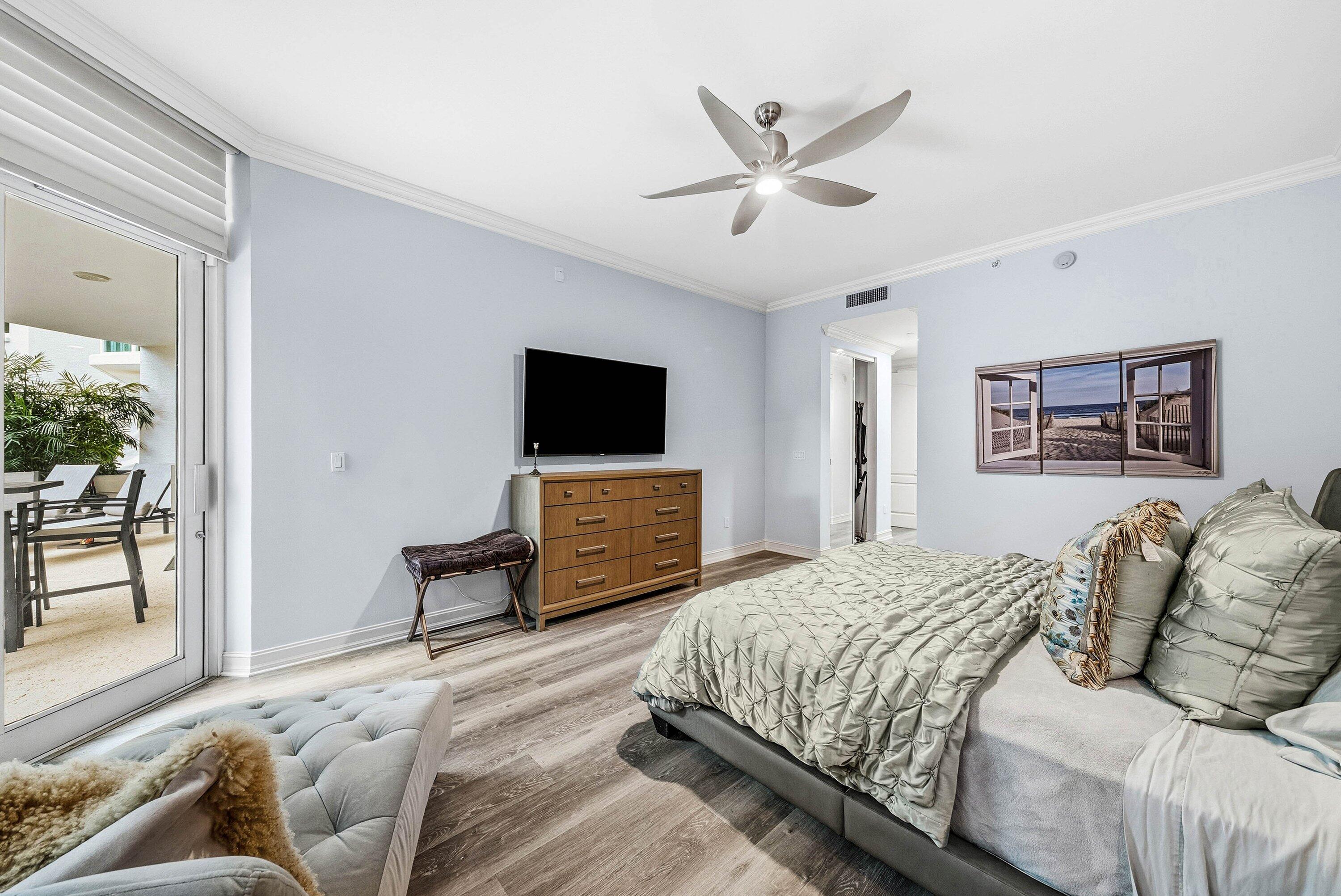 550 SE Mizner Blvd Boulevard B110