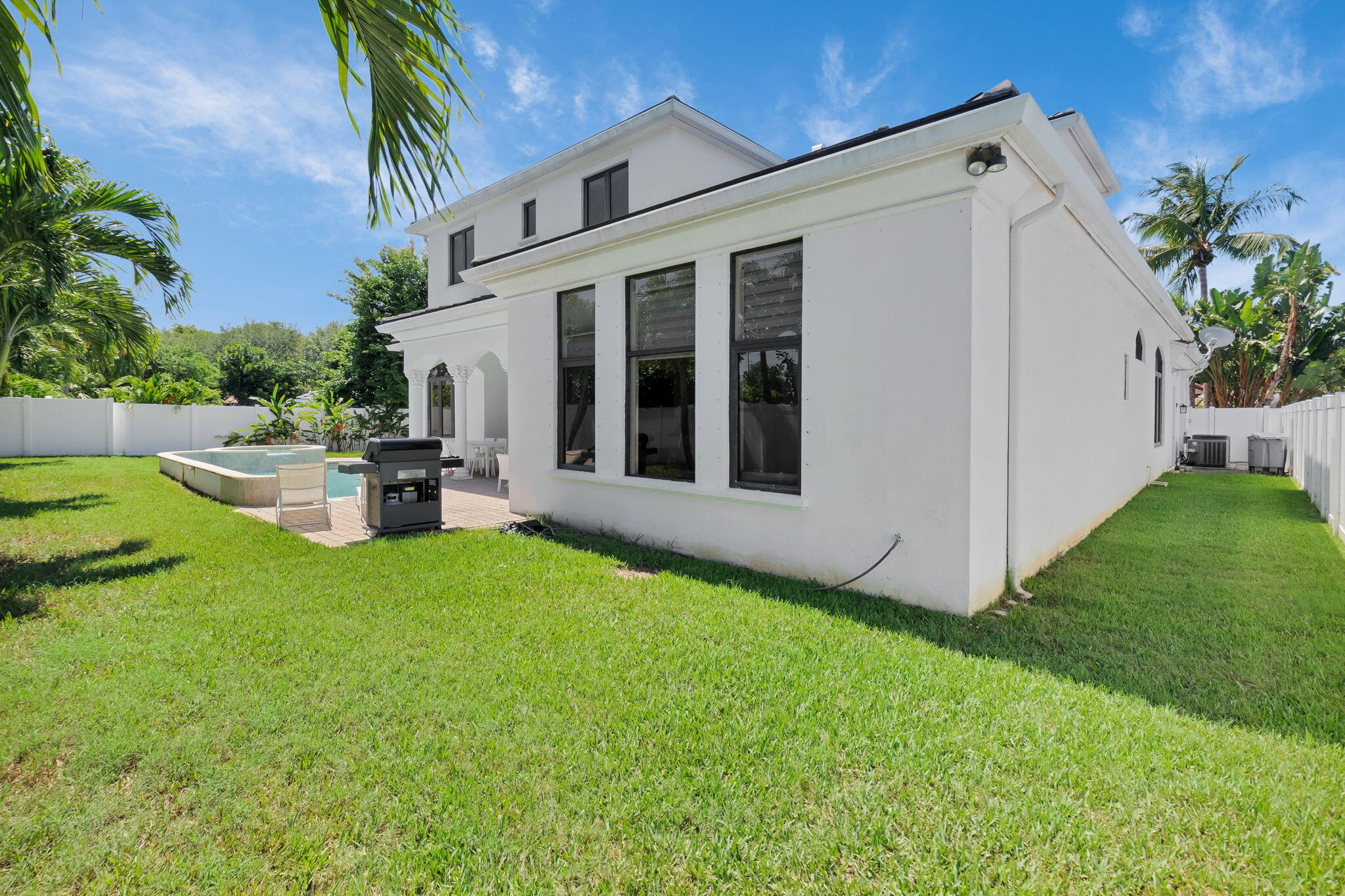 22175 Larkspur Trail