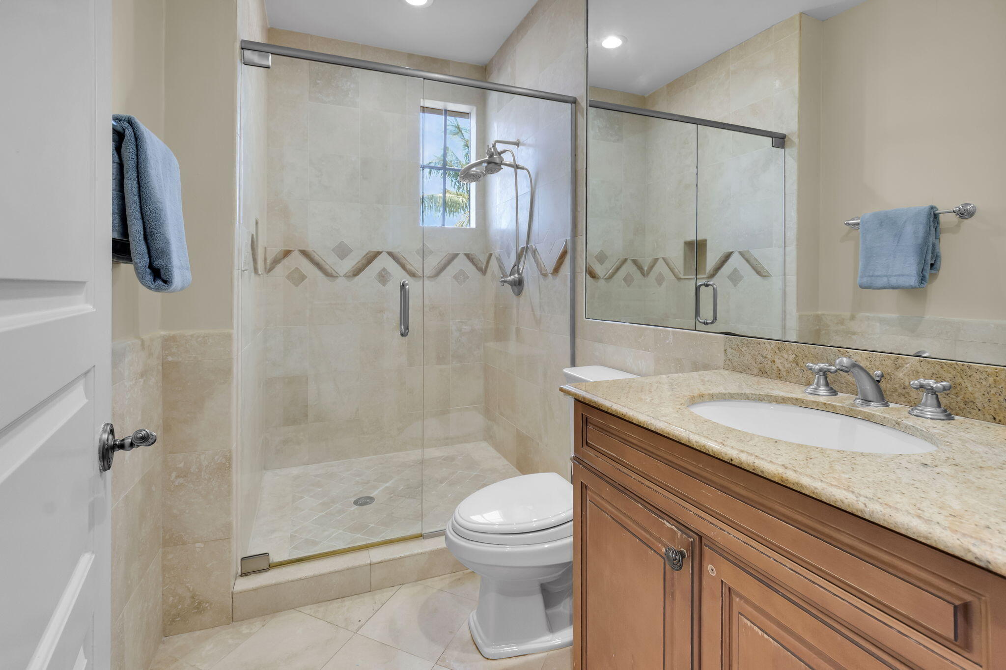 22175 Larkspur Trail