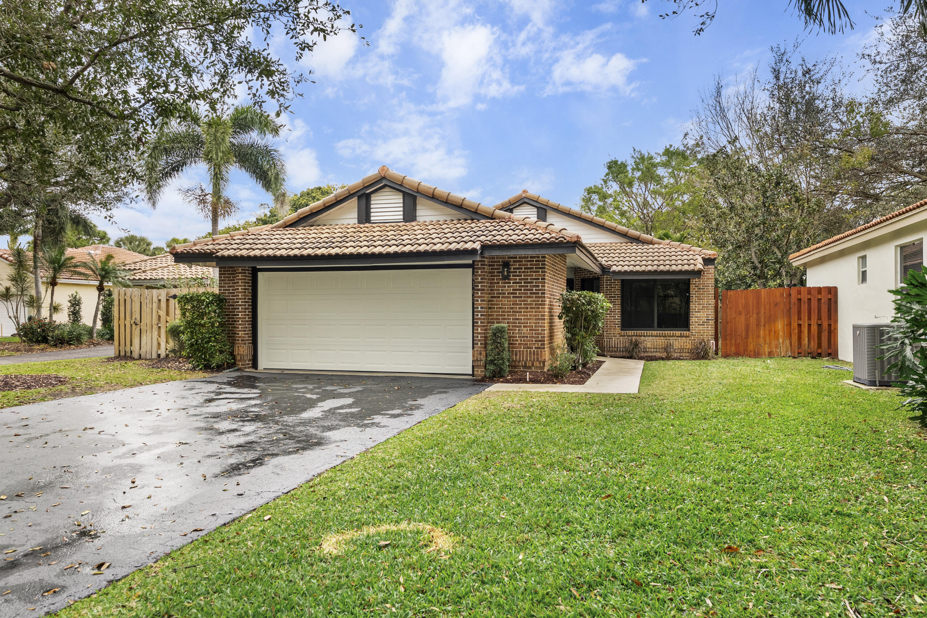 4165 NW 1st Court