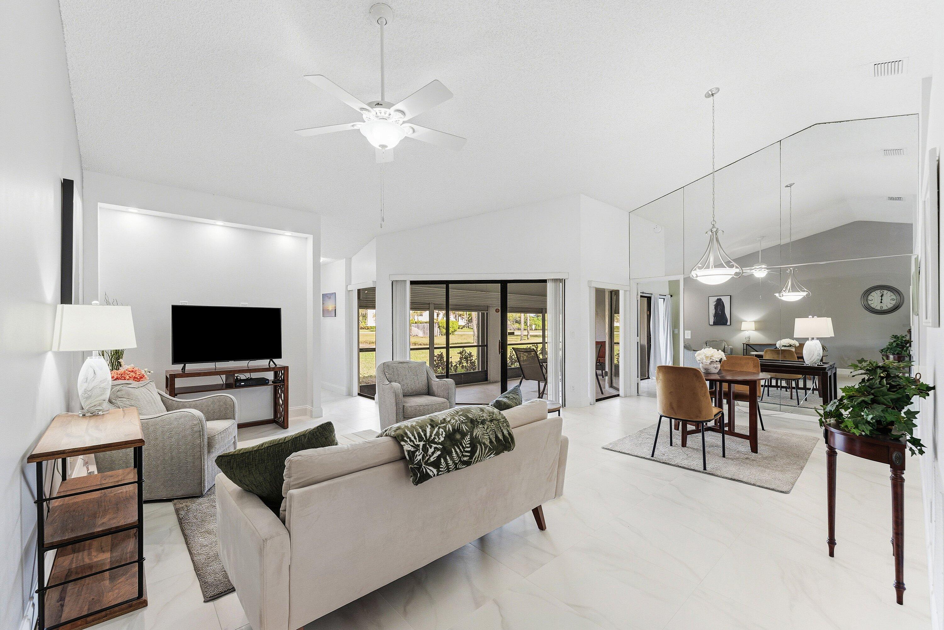 5791 Parkwalk Circle W