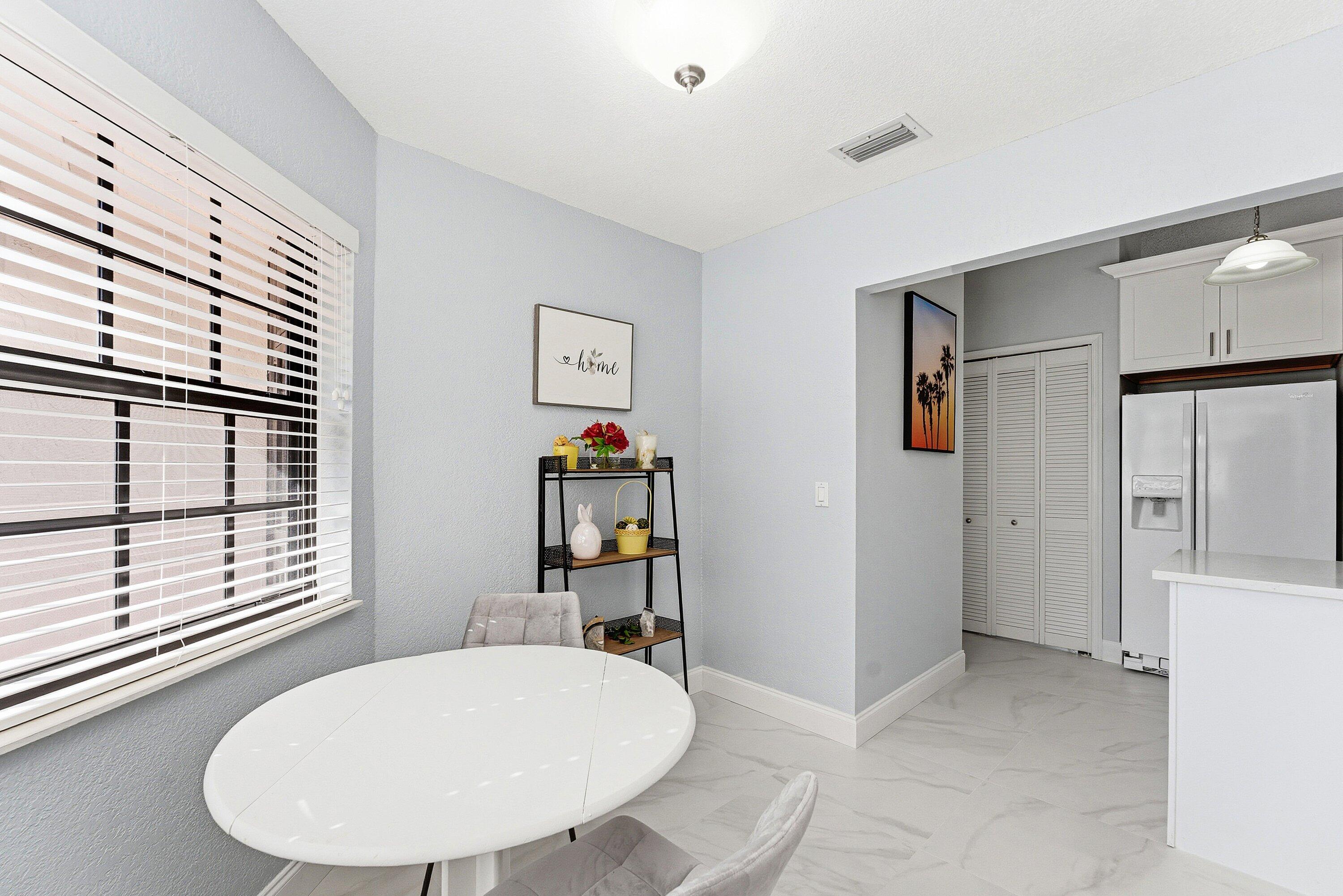 5791 Parkwalk Circle W