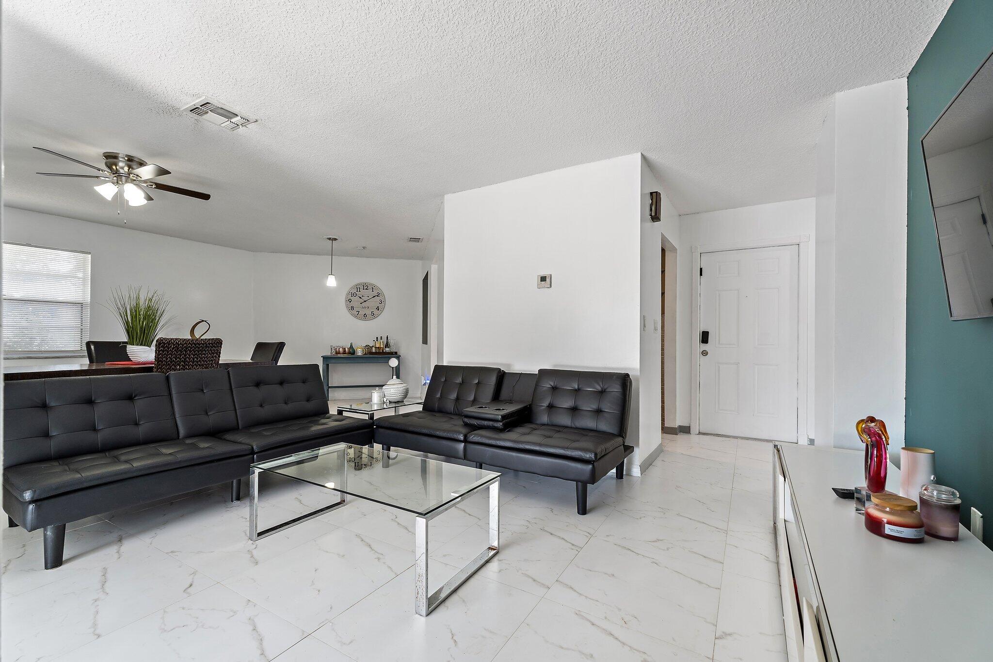 552 SW Banks Terrace, Port St. Lucie