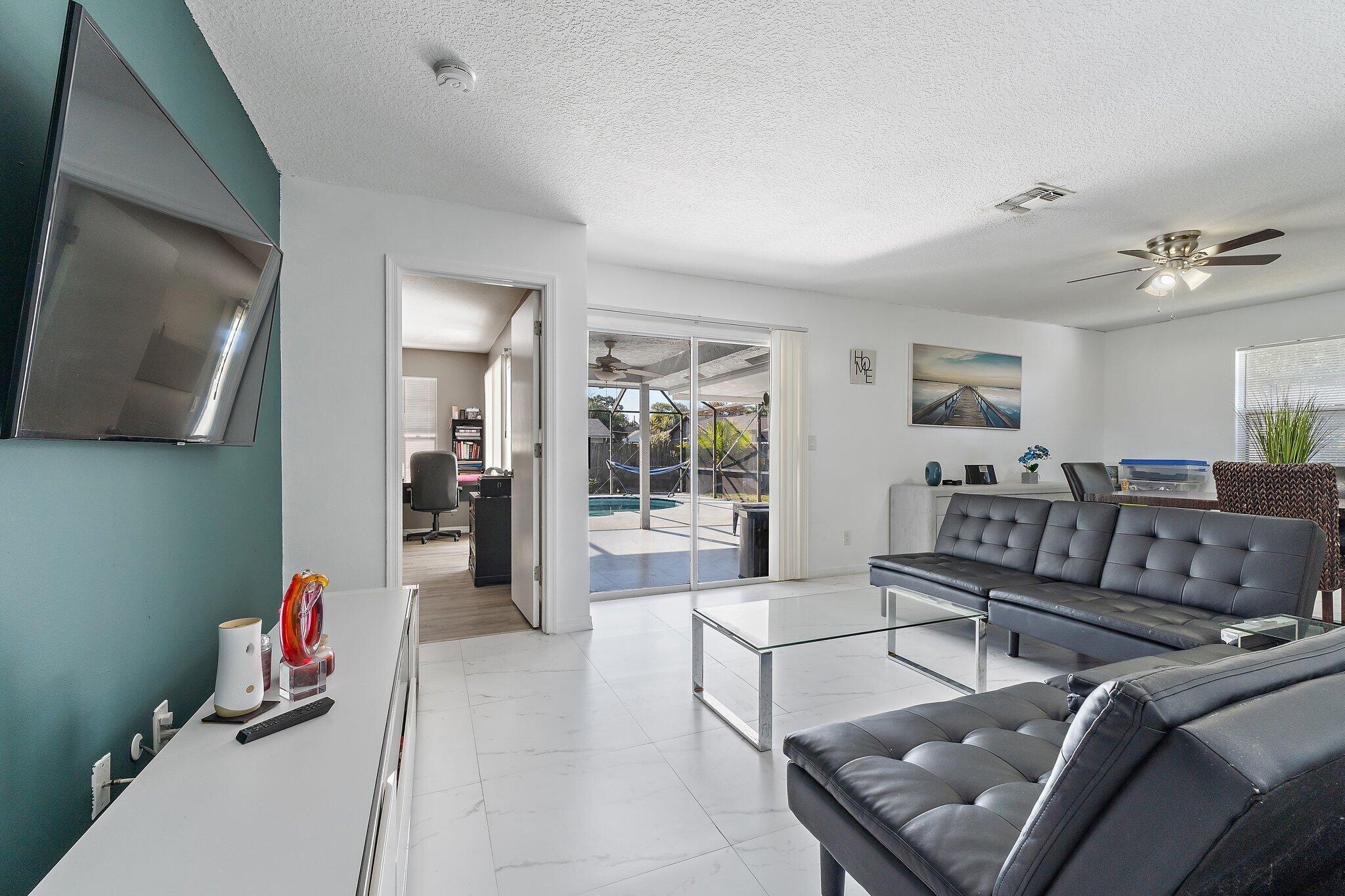 552 SW Banks Terrace, Port St. Lucie