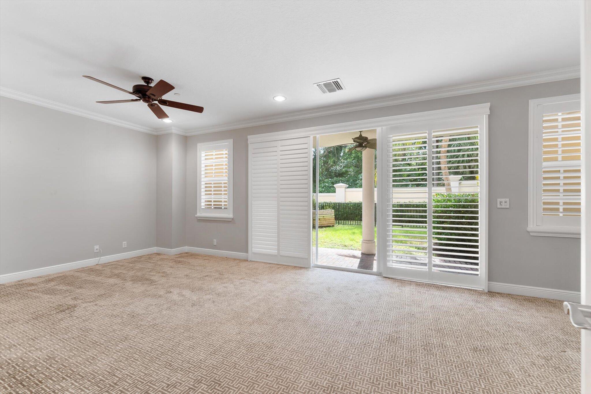 604 NE Francesca Lane