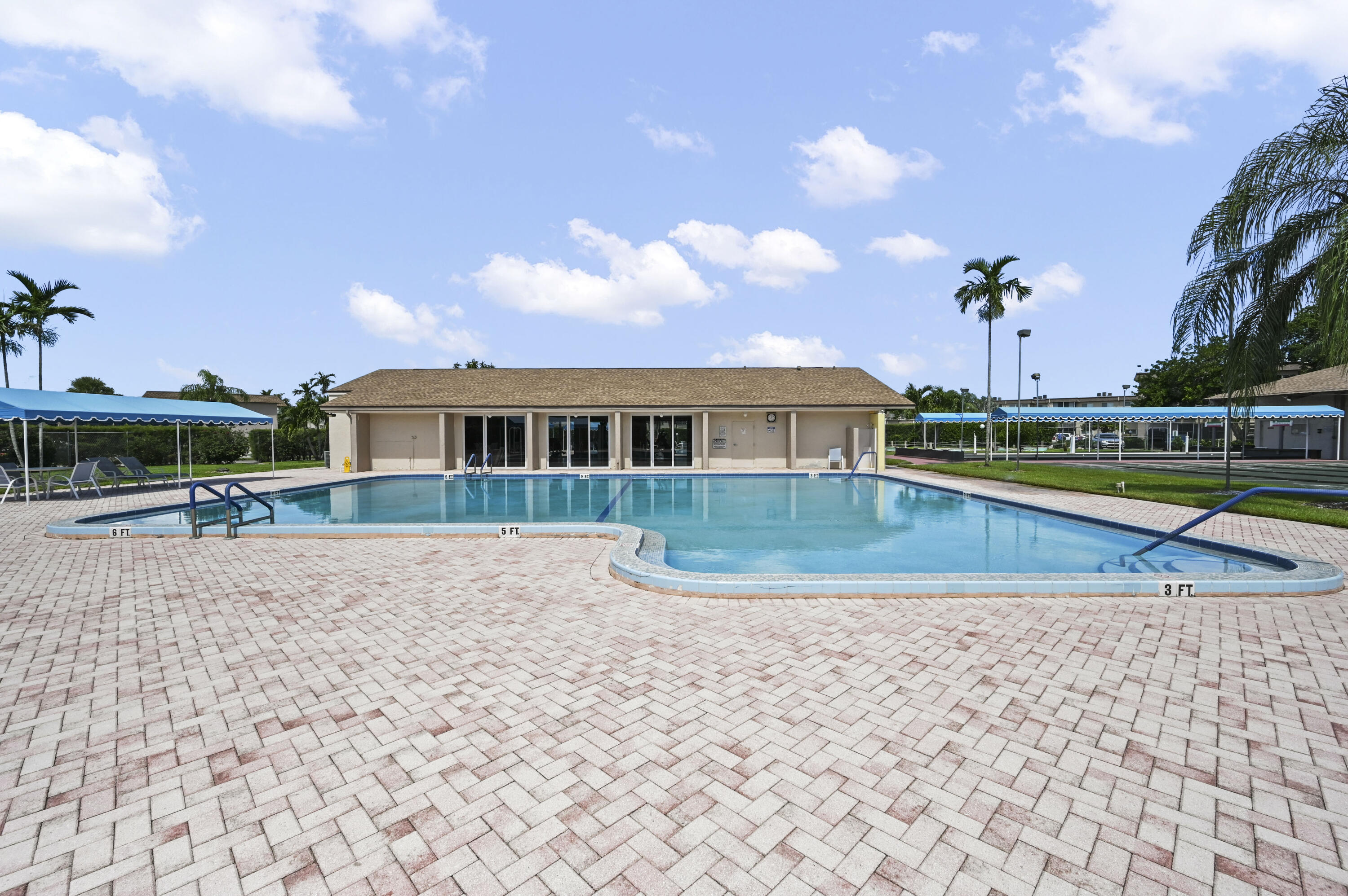 715 Lori Drive 307